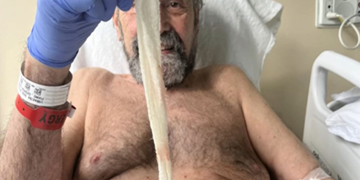 George Piano (Bild) fordert Schadensersatz und ein Schwurgerichtsverfahren, nachdem er fast an einer Blutvergiftung gestorben wäre.