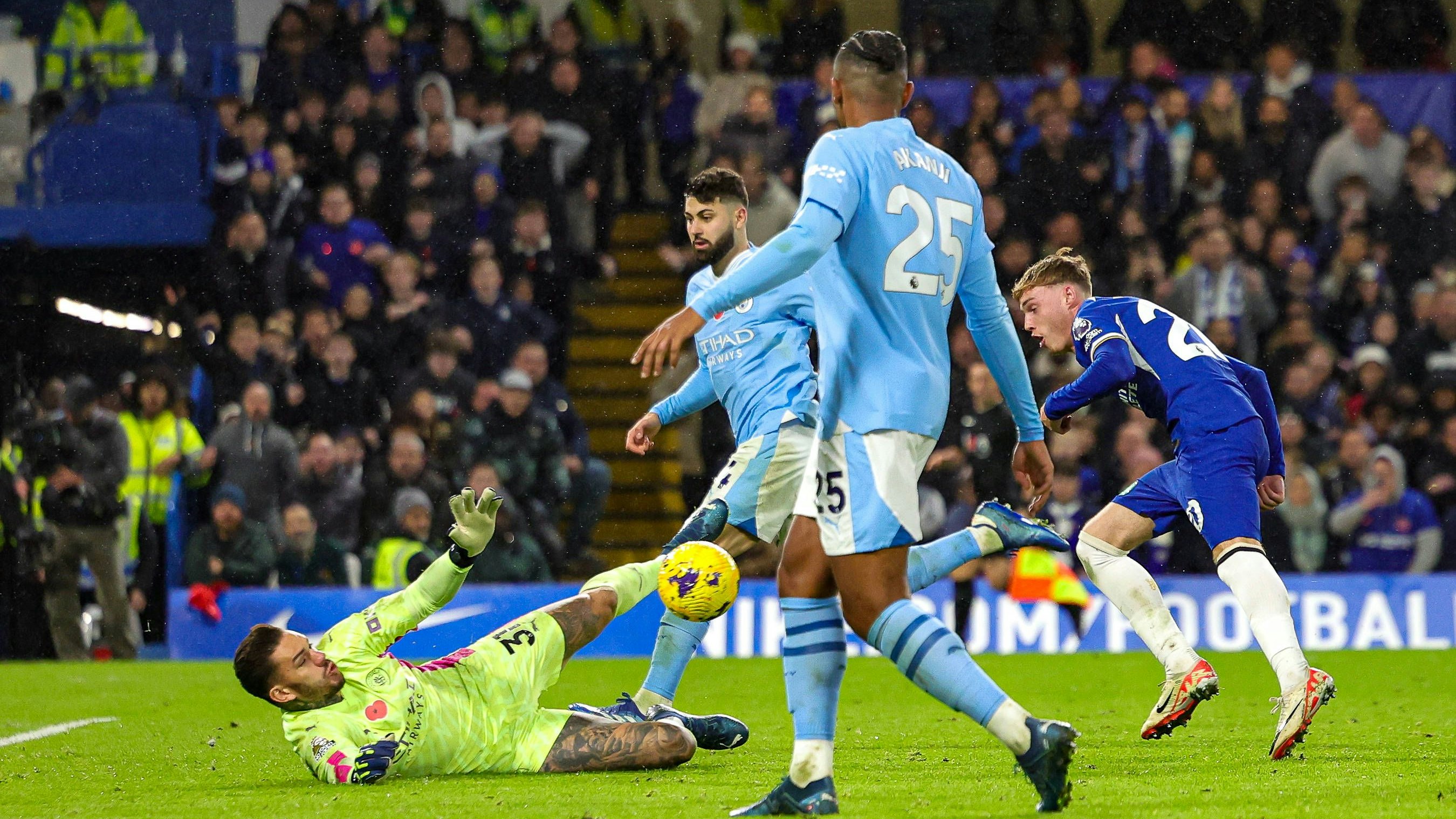 Chelsea schrammt am Punktgewinn gegen City vorbei.