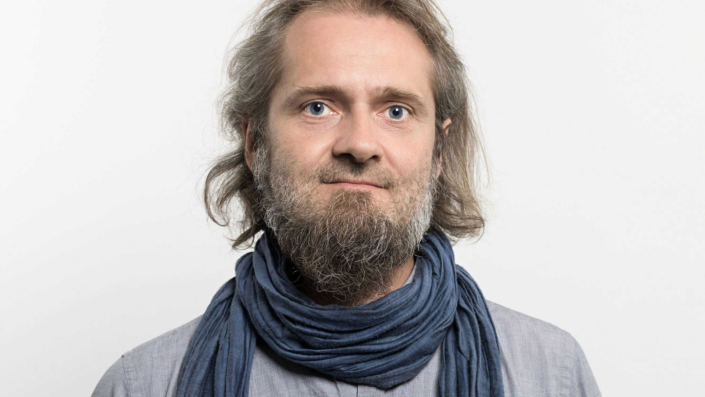 Martin Marlovits kritisiert die Geschäftspraxis von bank99 bei Kunden mit einer Erwachsenenvertretung.