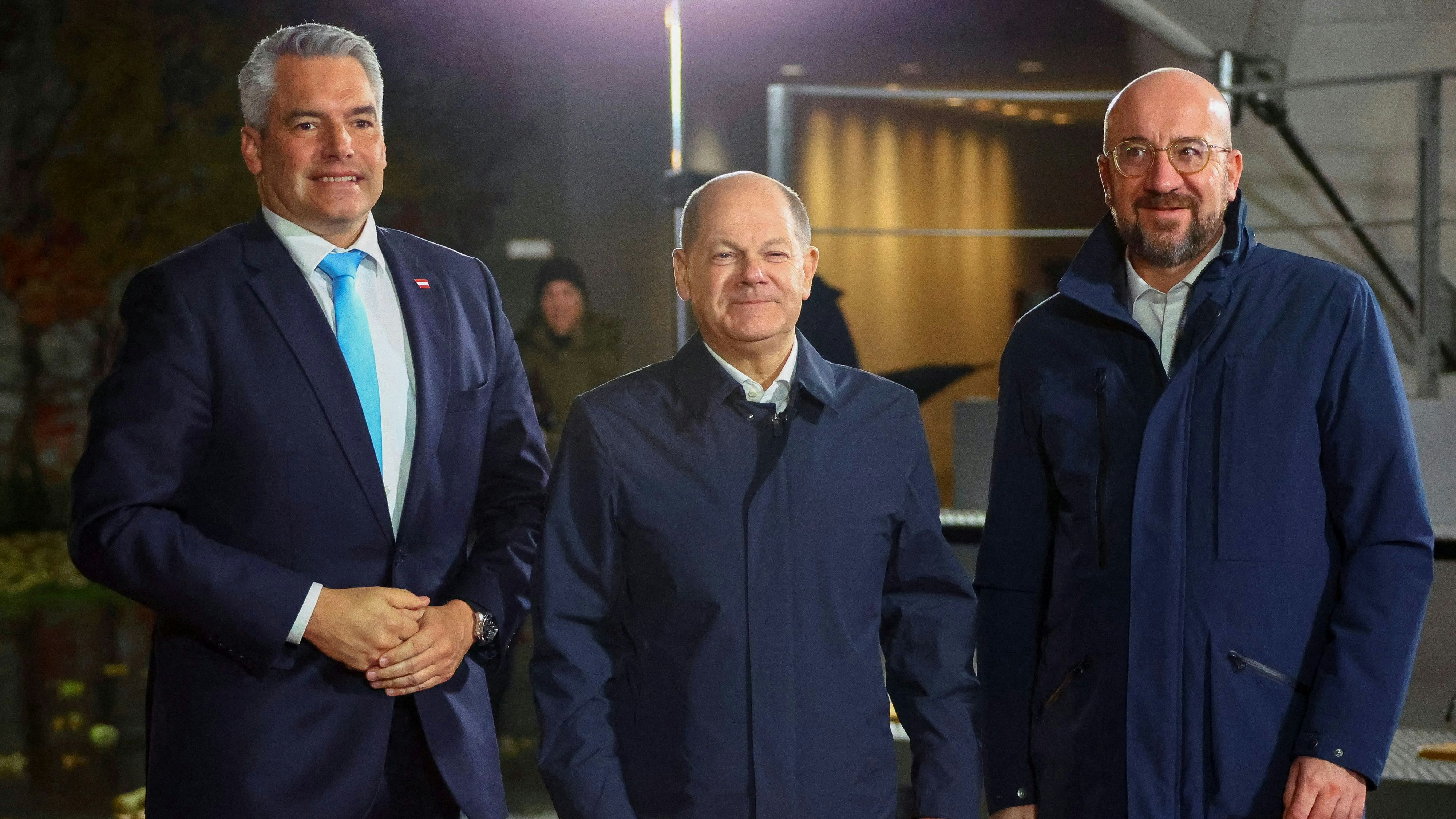 Karl Nehammer mit dem deutschen Bundeskanzler Olaf Scholz und EU-Ratspräsidenten Charles Michel.