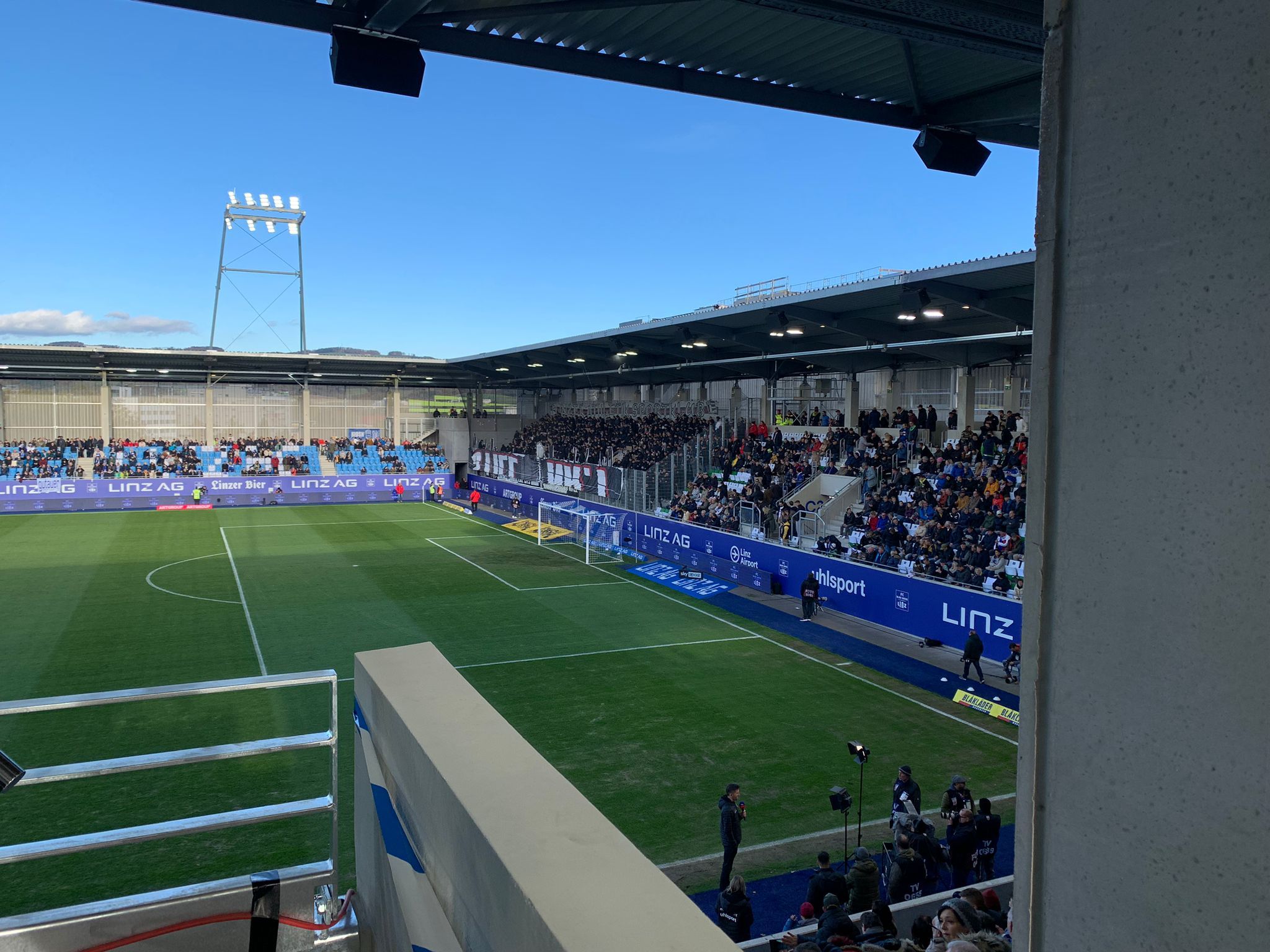 Im Auswärtssektor soll es laut einem Bericht zu unschönen Szenen gekommen sein.