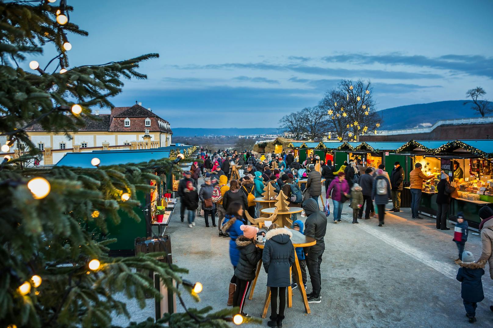 Der Weihnachtsmarkt auf Schloss Hof