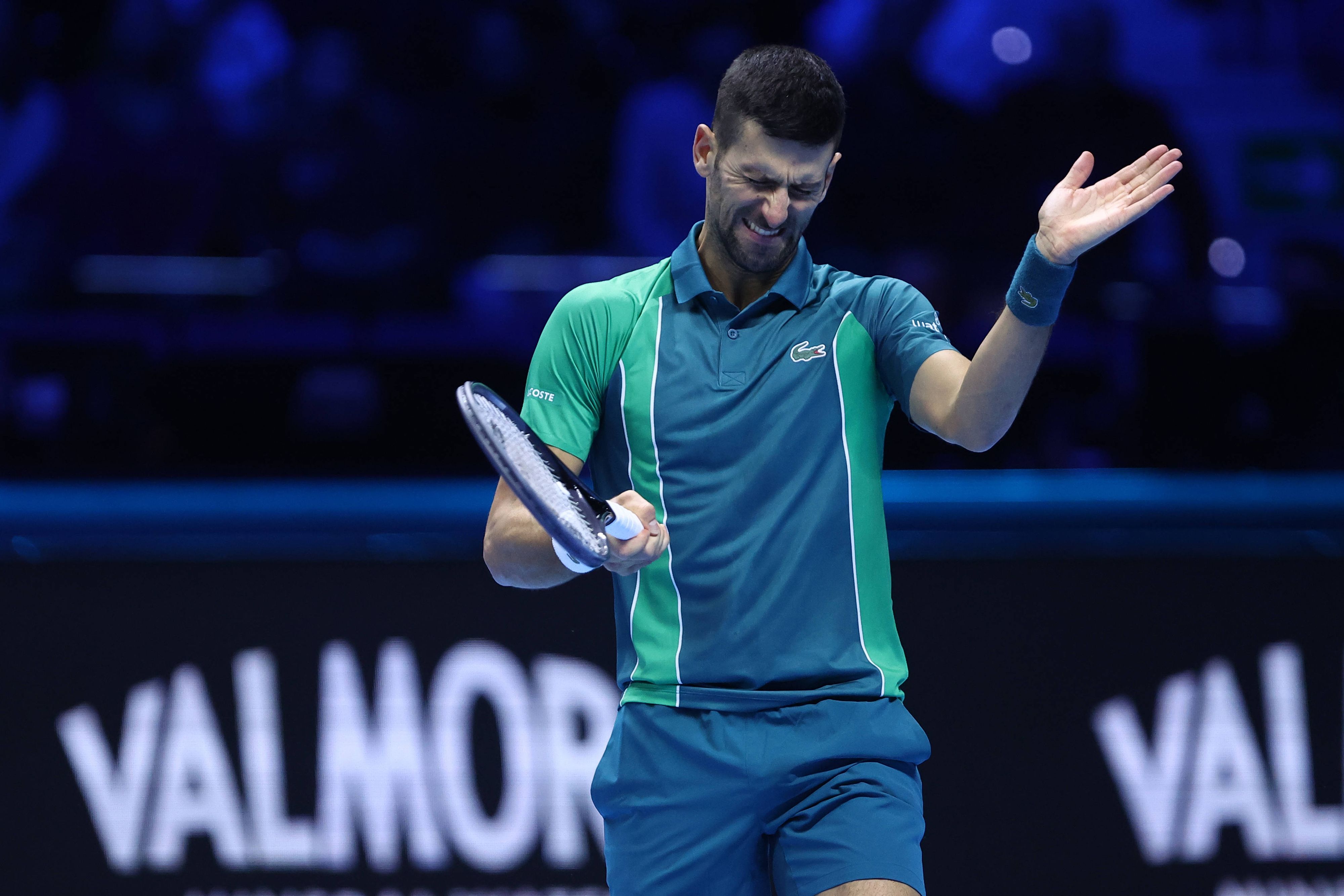 Djokovic ärgert sich, schlug aber Rune.