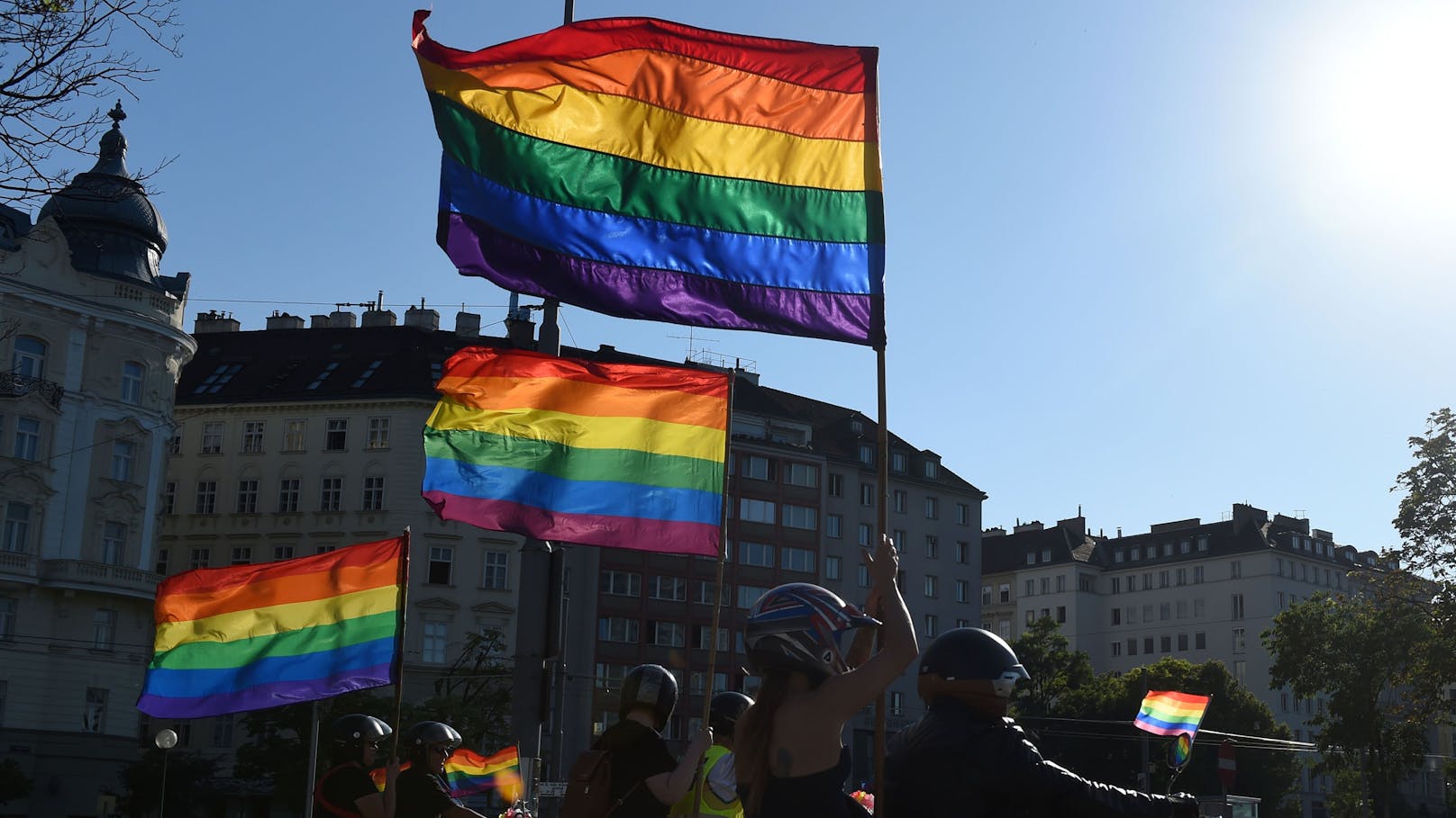Justiz entschädigt Homosexuelle – bis zu 3.000 Euro