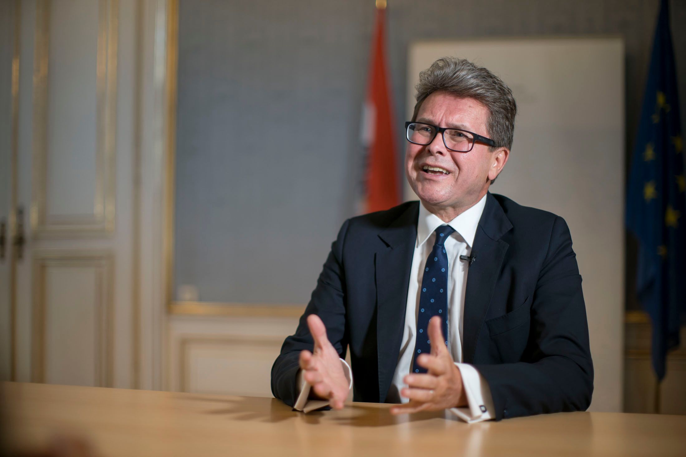 Bildungsminister Martin Polaschek will KI vermehrt an Schulen einsetzen.