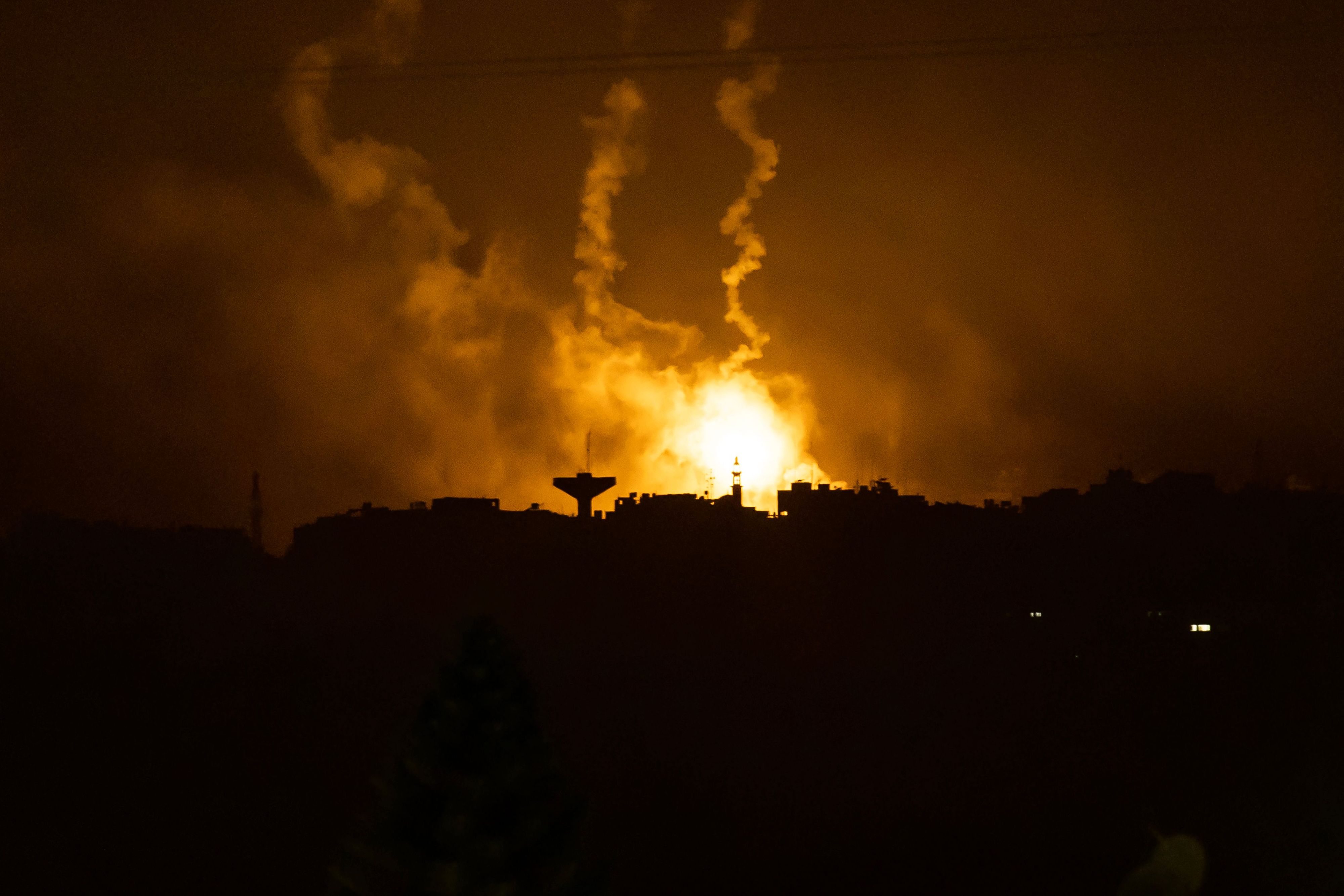 Israel Erklärt: "Hamas Hat Kontrolle In Gaza Verloren" – Nahost ...