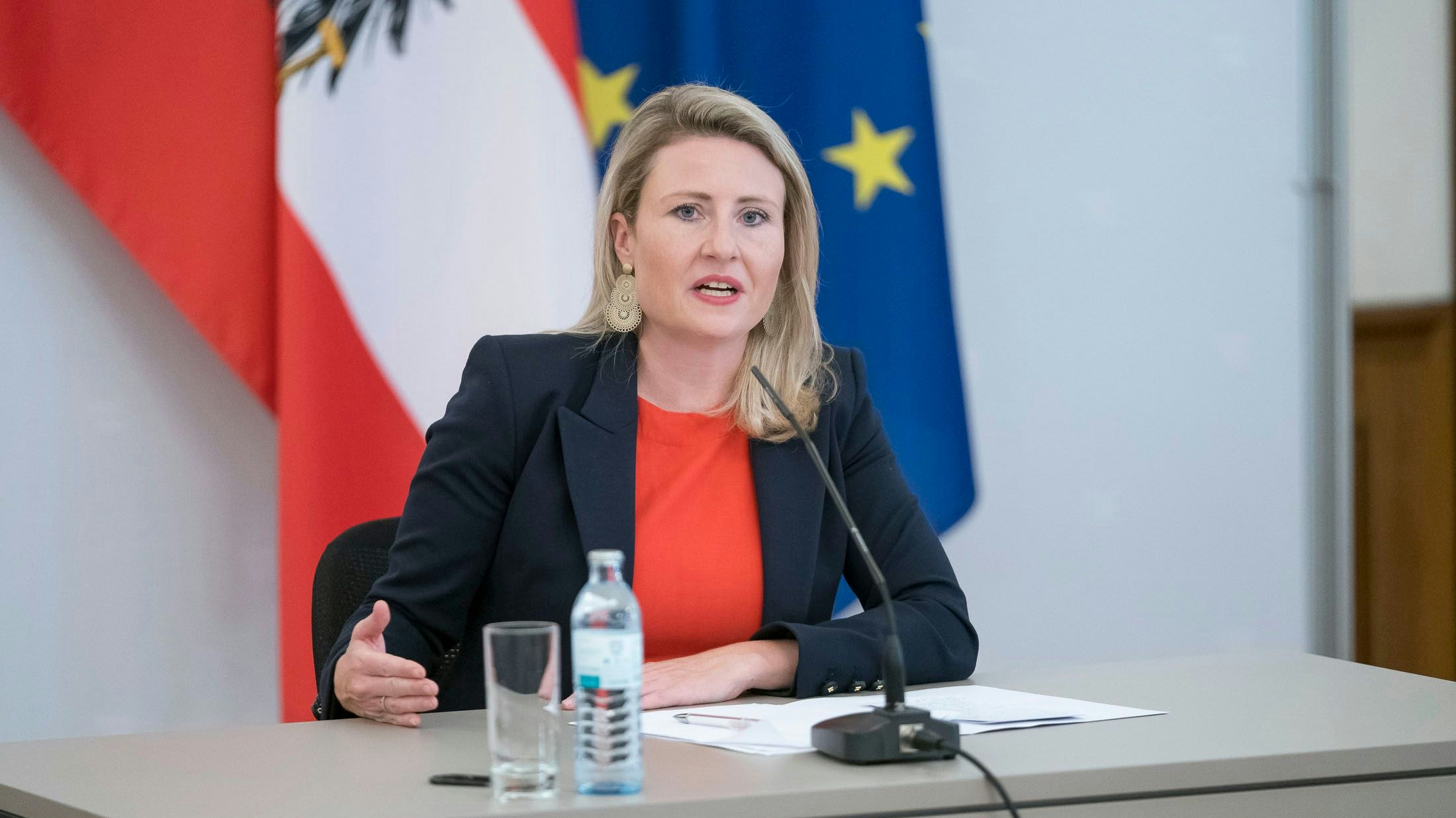 Susanne Raab: "Zeichen von falsch verstandener Toleranz und ein völlig falsches Signal."