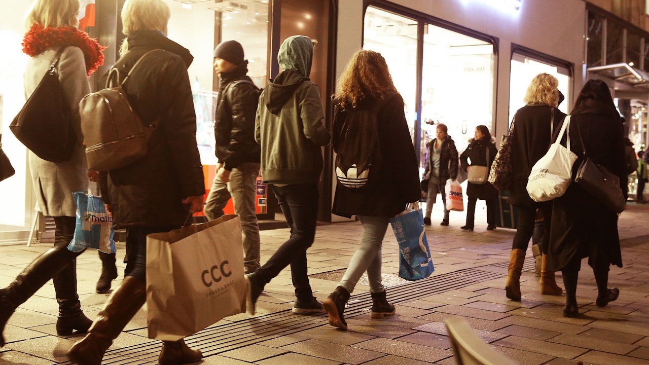 Heute.at - So wenige wollen am Feiertag wirklich shoppen gehen