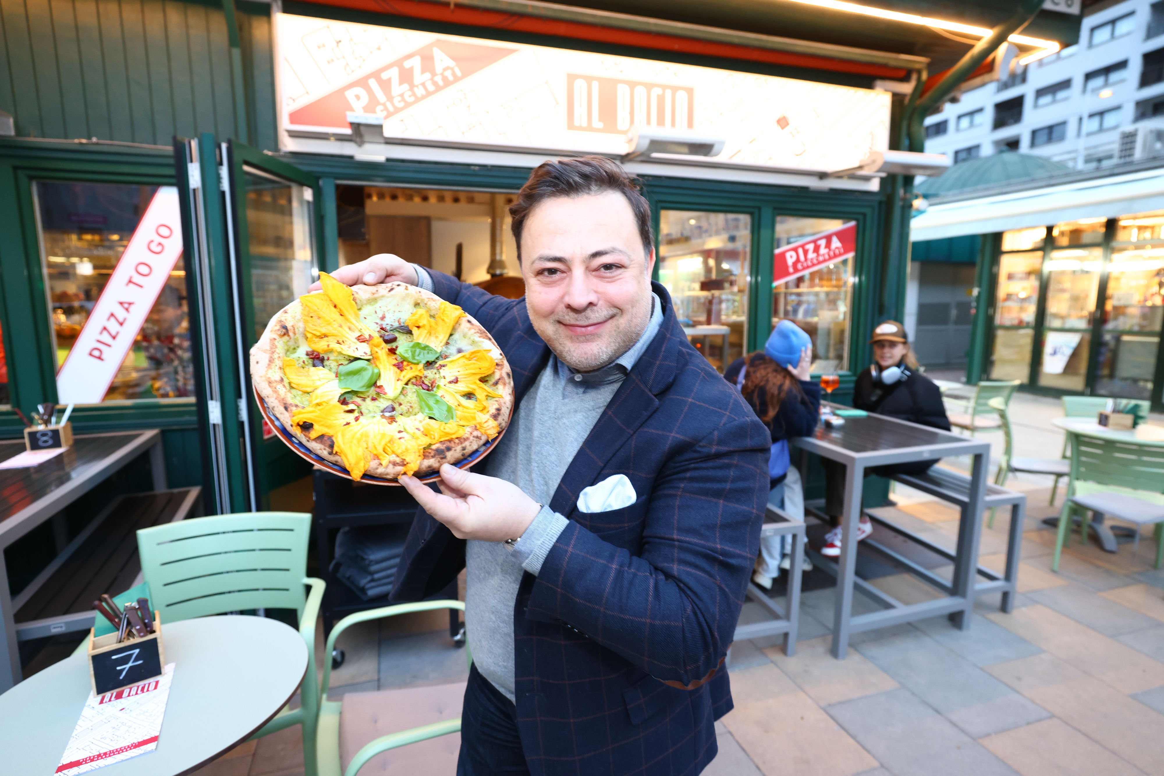 Mino Zaccaria setzt auf original neapolitanische Pizza. Hier die vegane Pizza 