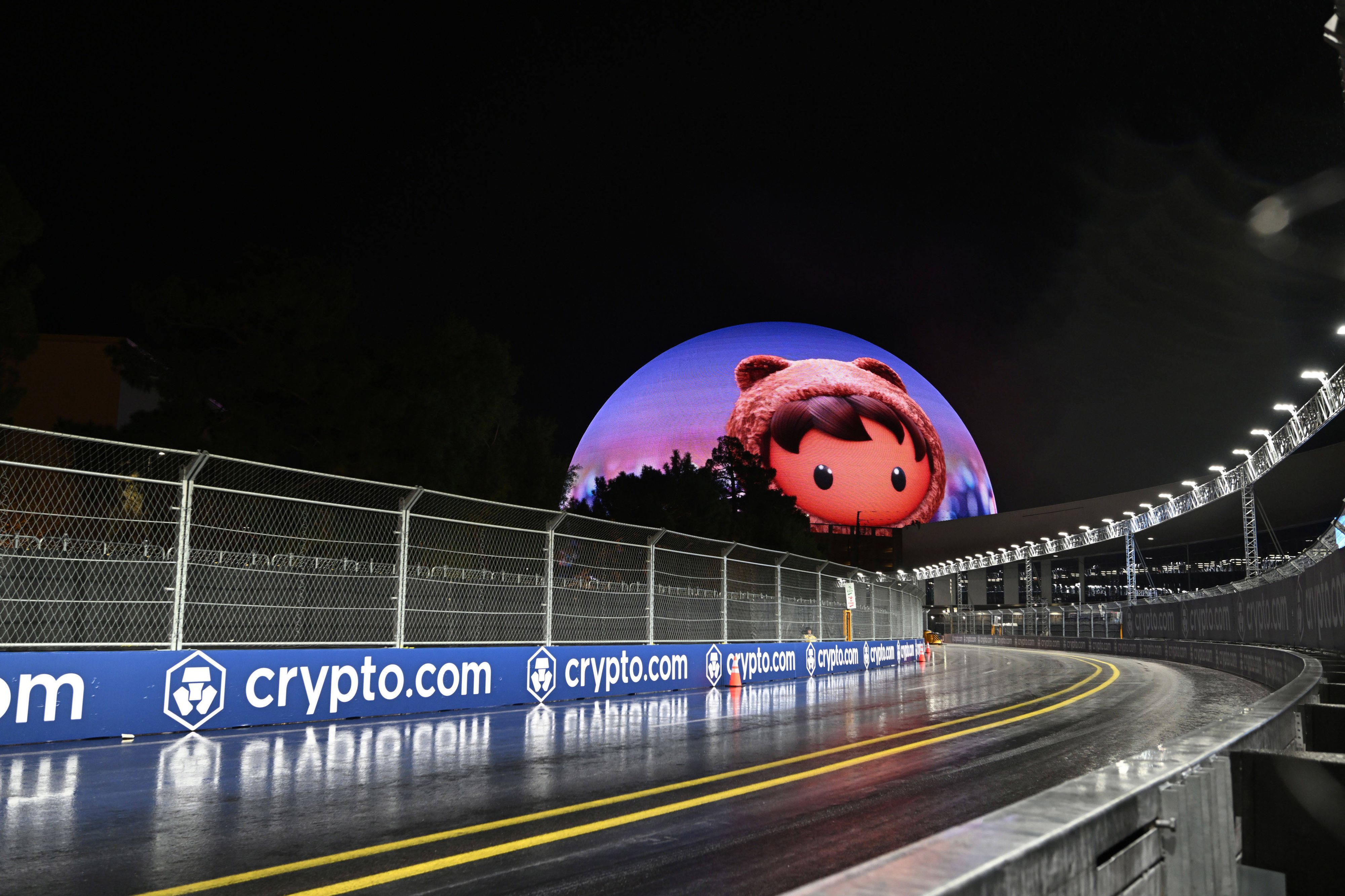 Drei Farben werden bei der Beleuchtung der Sphere verboten.