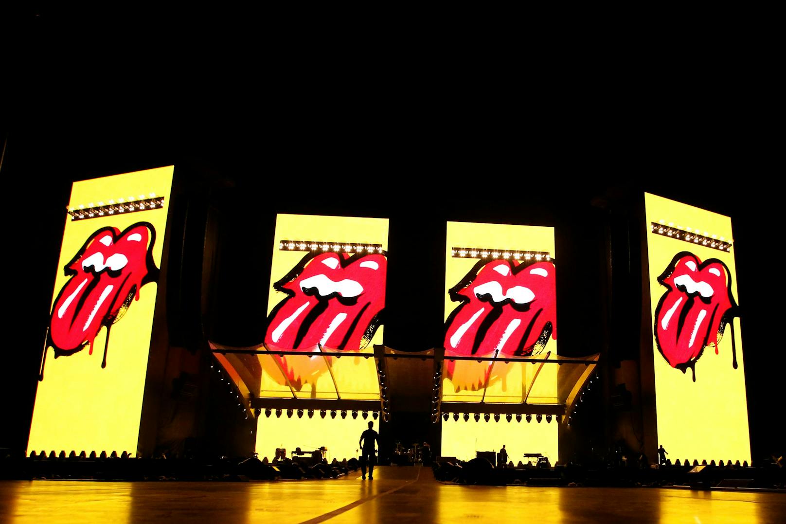 Das Rolling Stones Logo "Zunge und Lippen" wurde schon für unzählige Werbeaktionen benutzt. Hier im August 2022 bei einem Konzert der Band in Kalifornien.