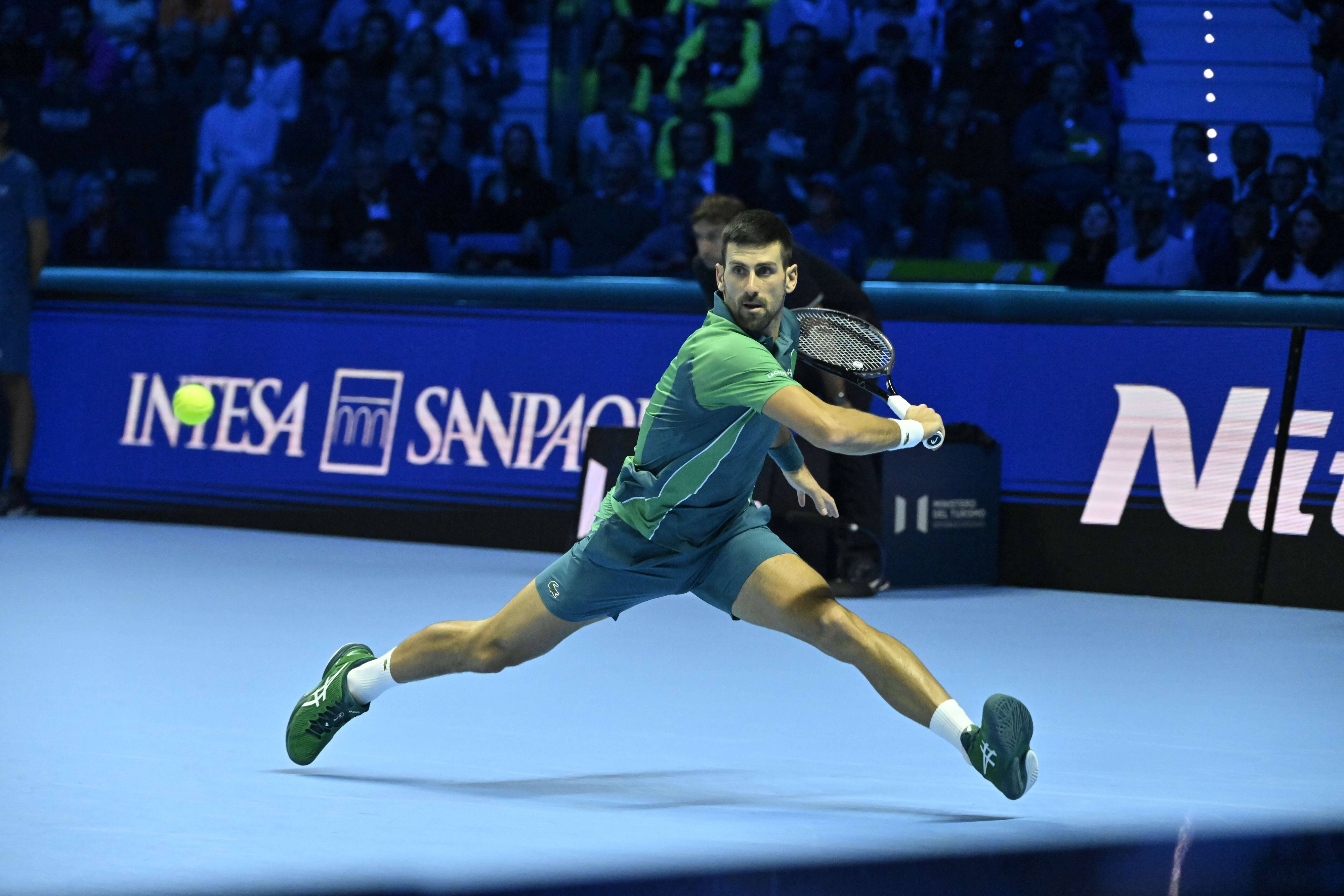 Novak Djokovic muss auf Schützenhilfe hoffen.