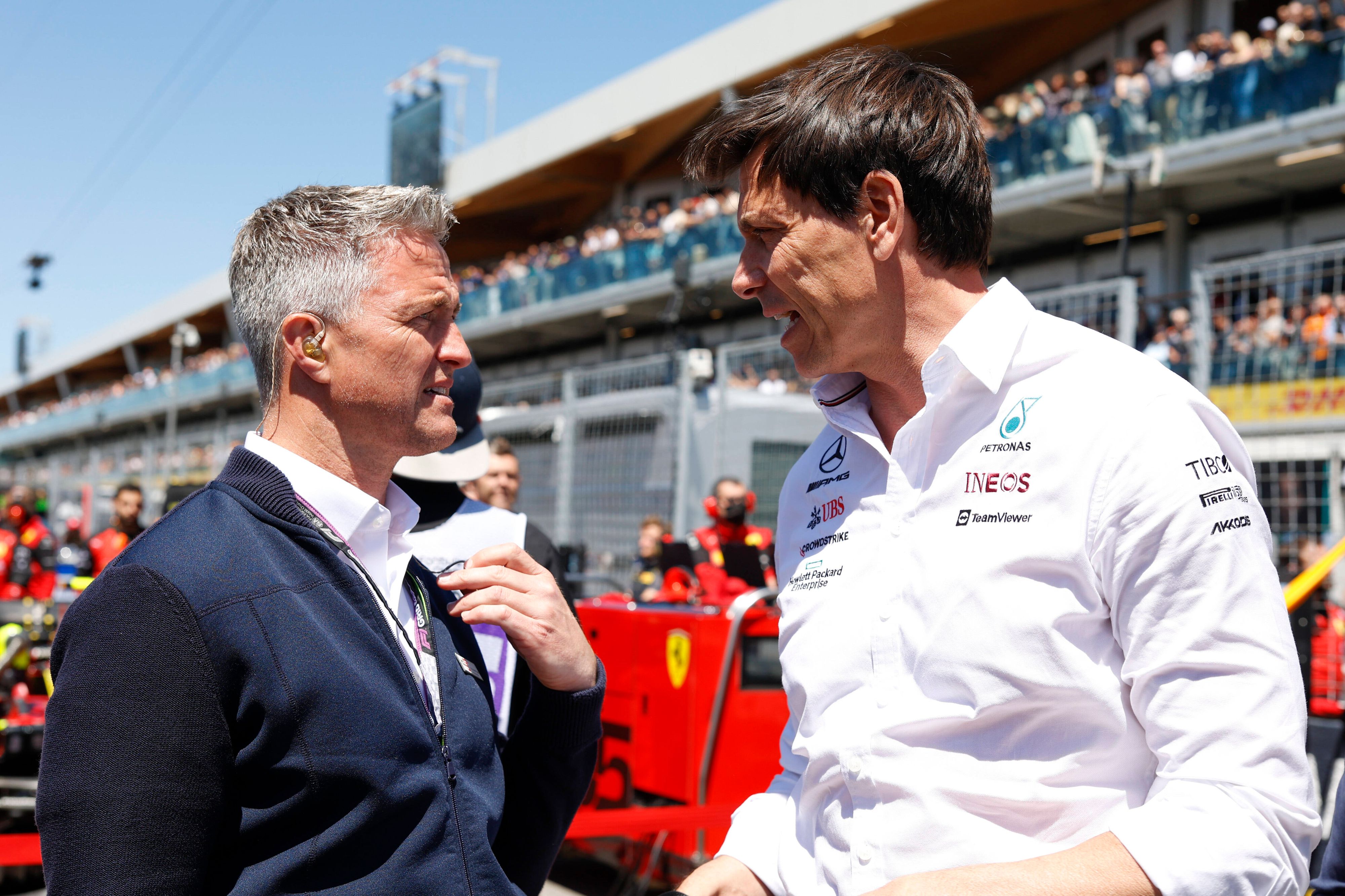 Ralf Schumacher kritisiert Mercedes-Teamchef Toto Wolff scharf. 