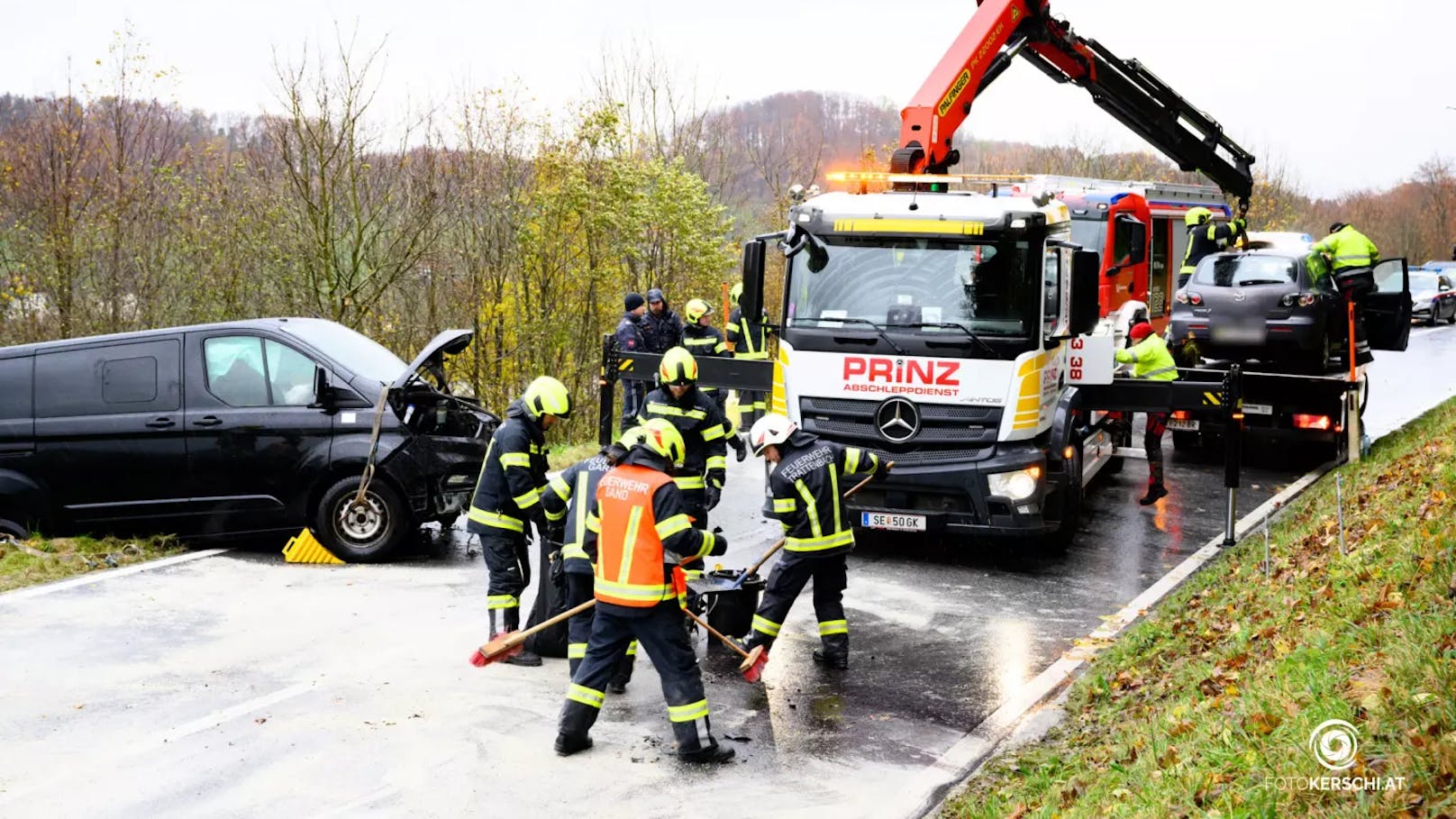 Am Freitagmorgen (17.11.2023) ereignete sich in Garsten (Bezirk Steyr-Land) ein tödlicher Verkehrsunfall.