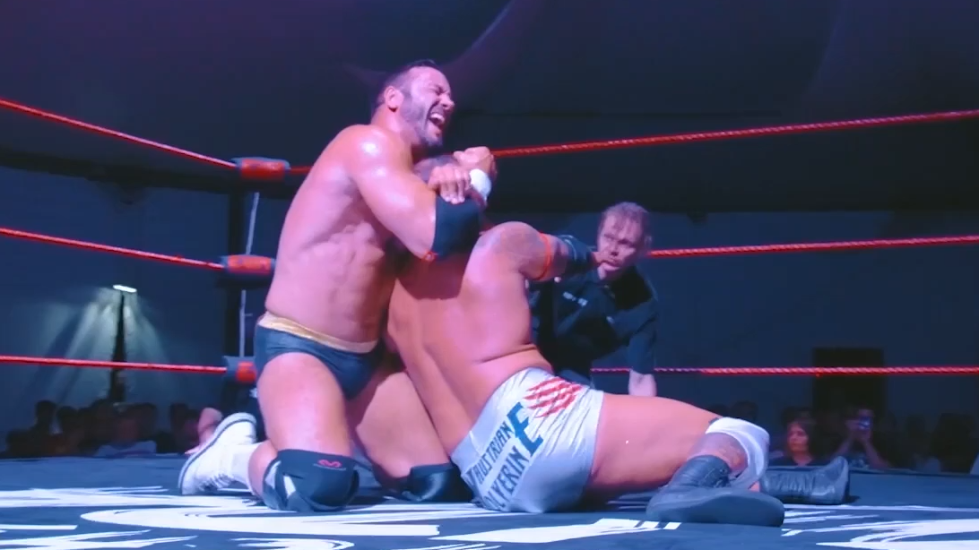 Iestyn Rees gegen Chris Colen