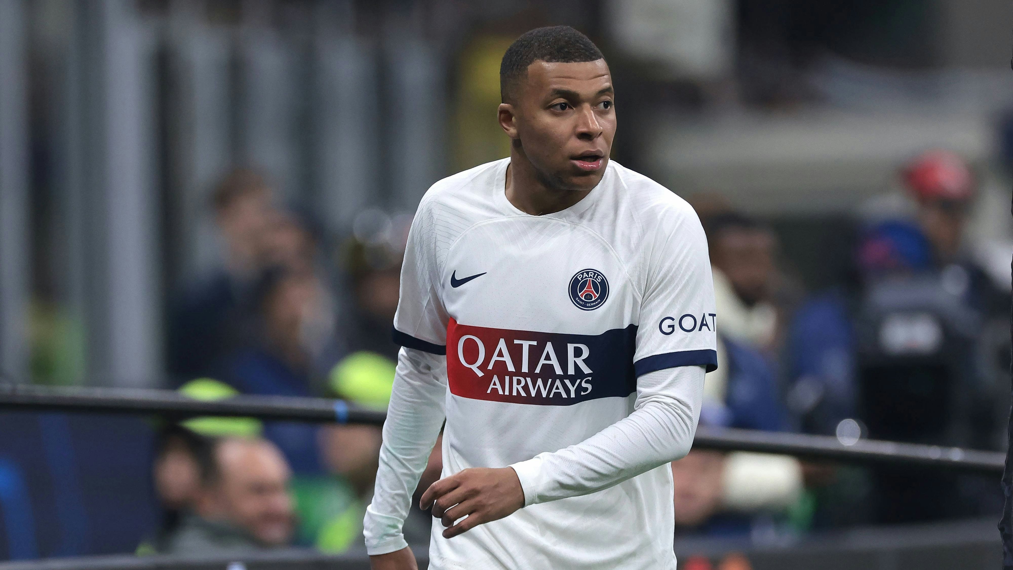 Kylian Mbappe hat mit Paris St.-Germain ein Abkommen geschlossen, um begnadigt zu werden. 