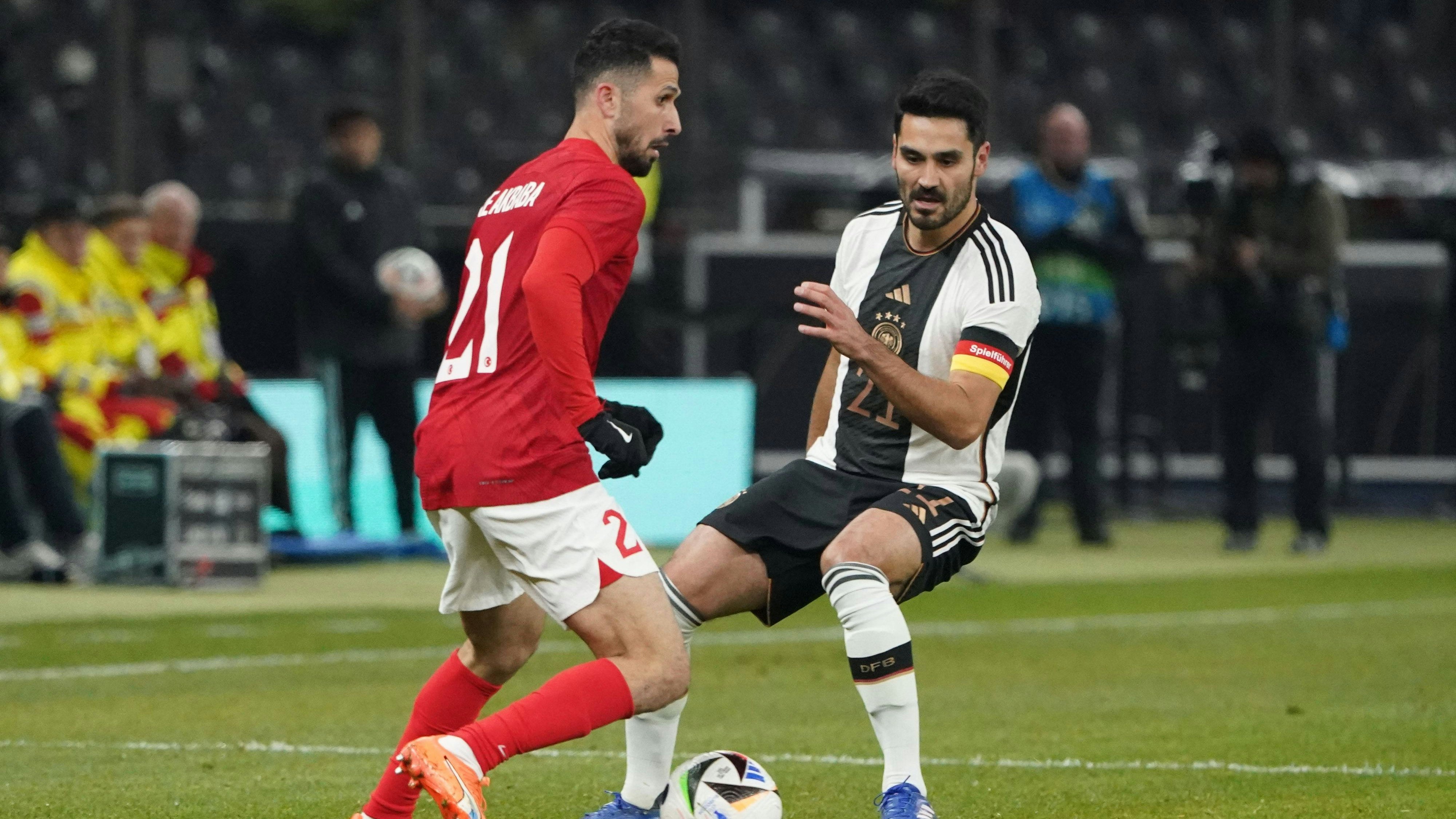 Ilkay Gündogan im Duell mit der Türkei. 