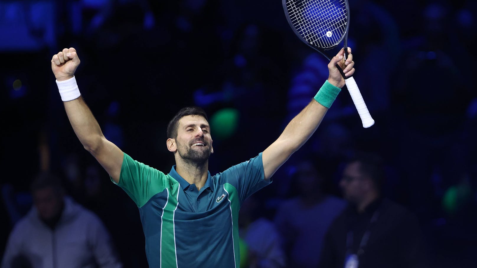Djokovic serviert Alcaraz ab – Traumfinale perfekt