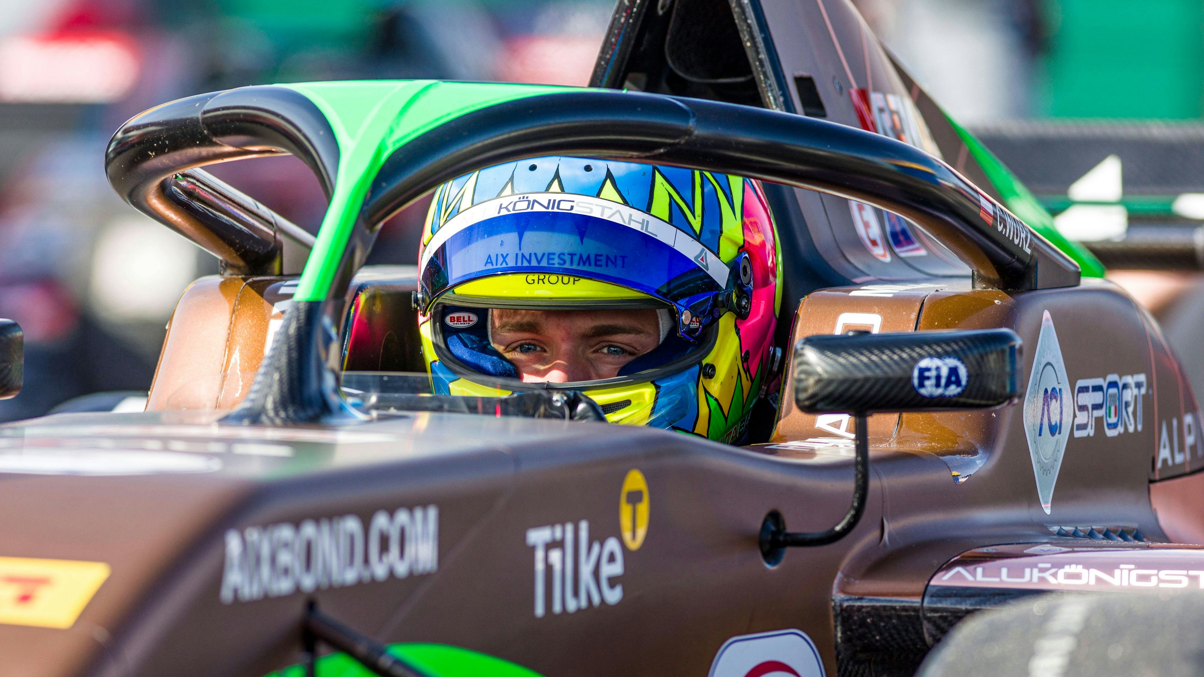 Charlie Wurz ist aus der Formel 4 in die Formel 3 aufgestiegen.