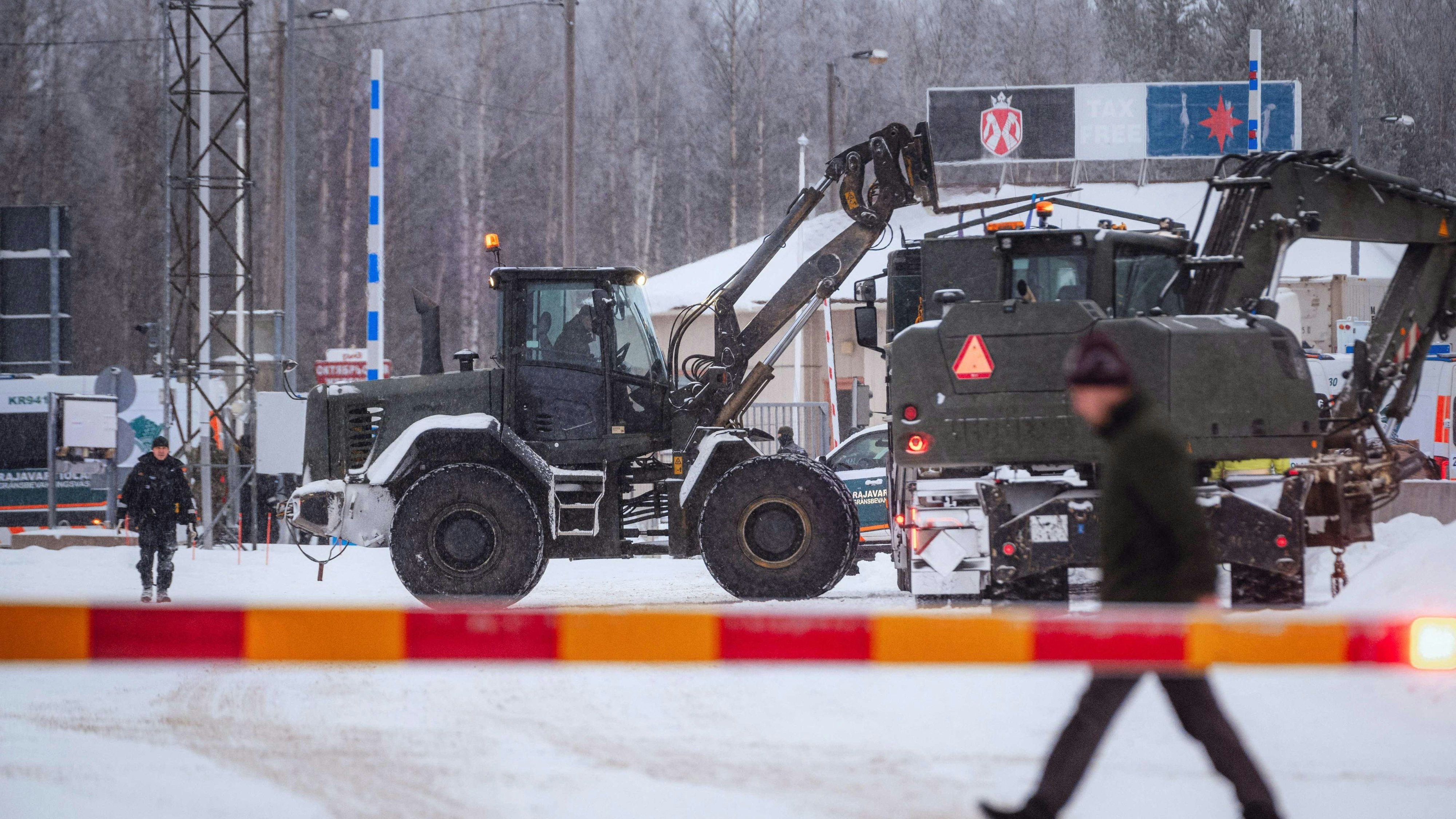 Das finnische Militär sichert die Grenzübergänge. 
