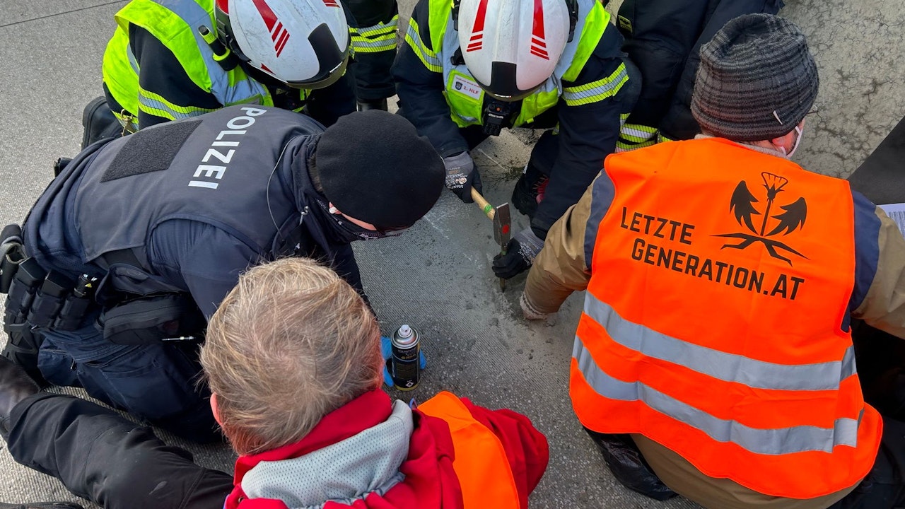 Heute.at - Polizei geht jetzt mit Flex gegen Klima-Kleber vor