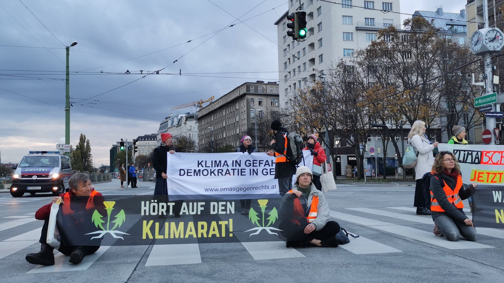 Klima-Kleber legen Wien mit völlig neuer Taktik lahm