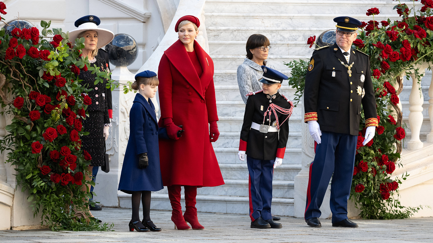 Prinzessin Gabriella sorgt für Aufsehen während des Nationalfeiertages Monacos.