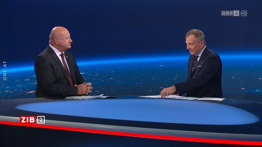 ÖVP-Generalsekretär Christian Stocker und ORF-Moderator Armin Wolf am späten Dienstagabend in der ORF-"ZIB2".