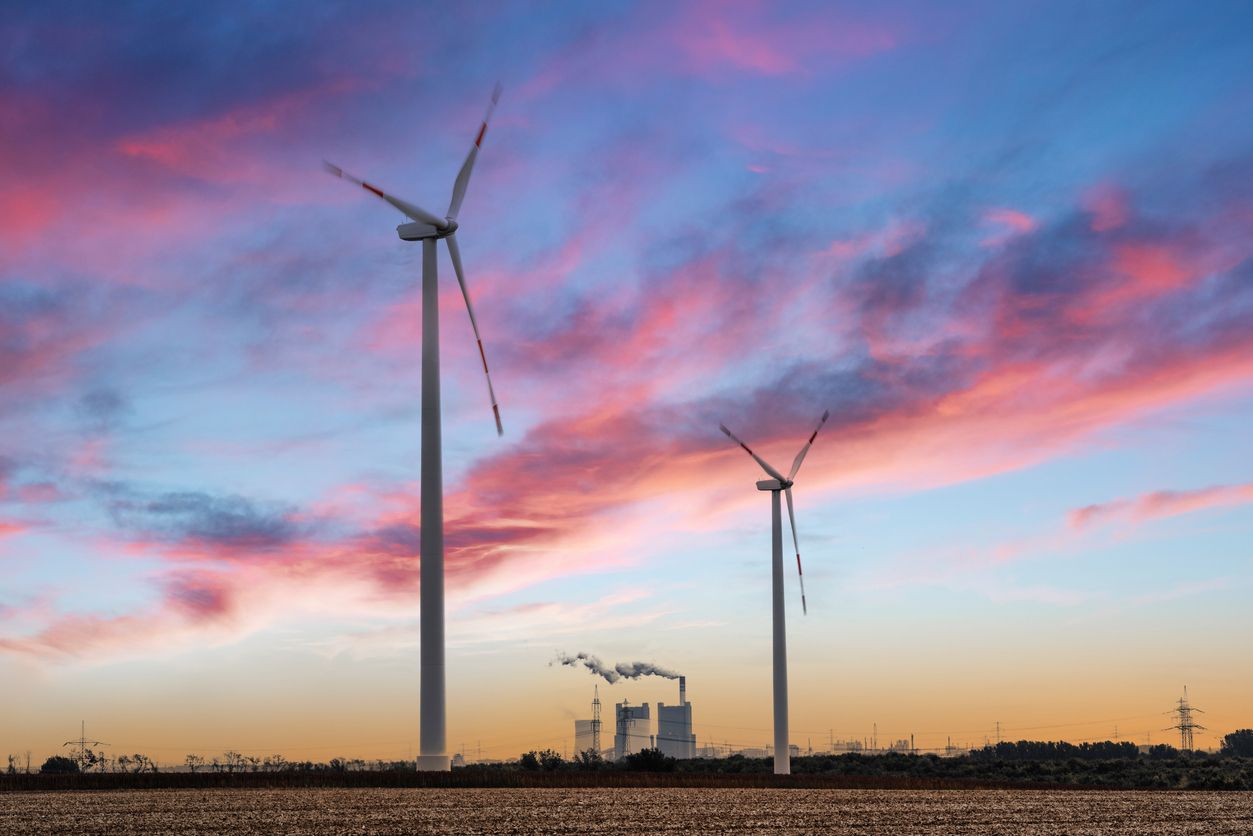 Was jetzt bei 1,2 Grad globaler Erderwärmung passiert, ist nur ein Vorgeschmack auf das, was geschehen wird, wenn wir weiterhin hohe Mengen an CO2 in die Atmosphäre blasen, wir in der Folge auf eine Erderhitzung von 3 Grad zusteuern. 3 Grad mehr global bedeuten für Österreich 5 bis 6 Grad mehr.