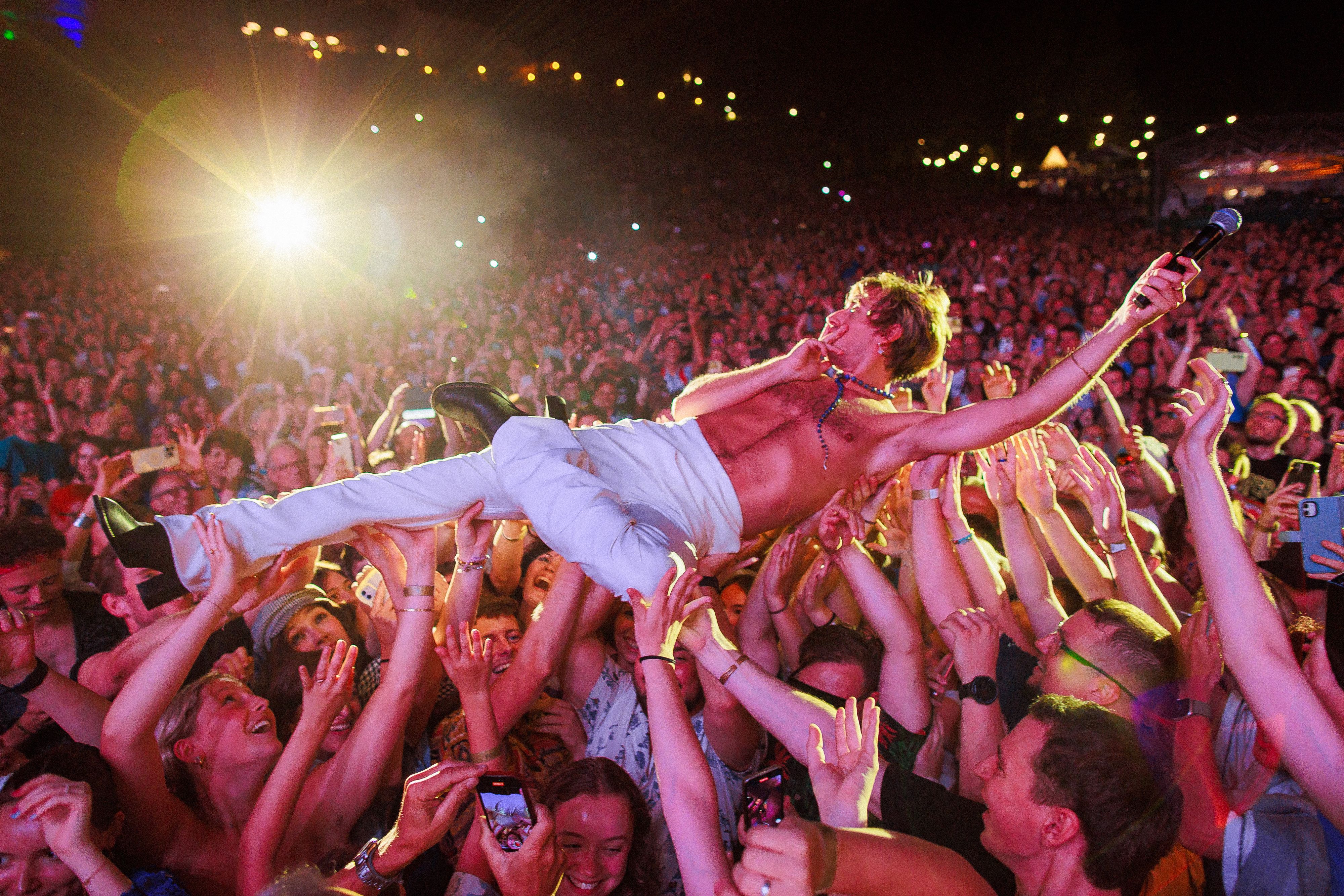 Maurice wird 2024 wohl öfter in der Menge baden…