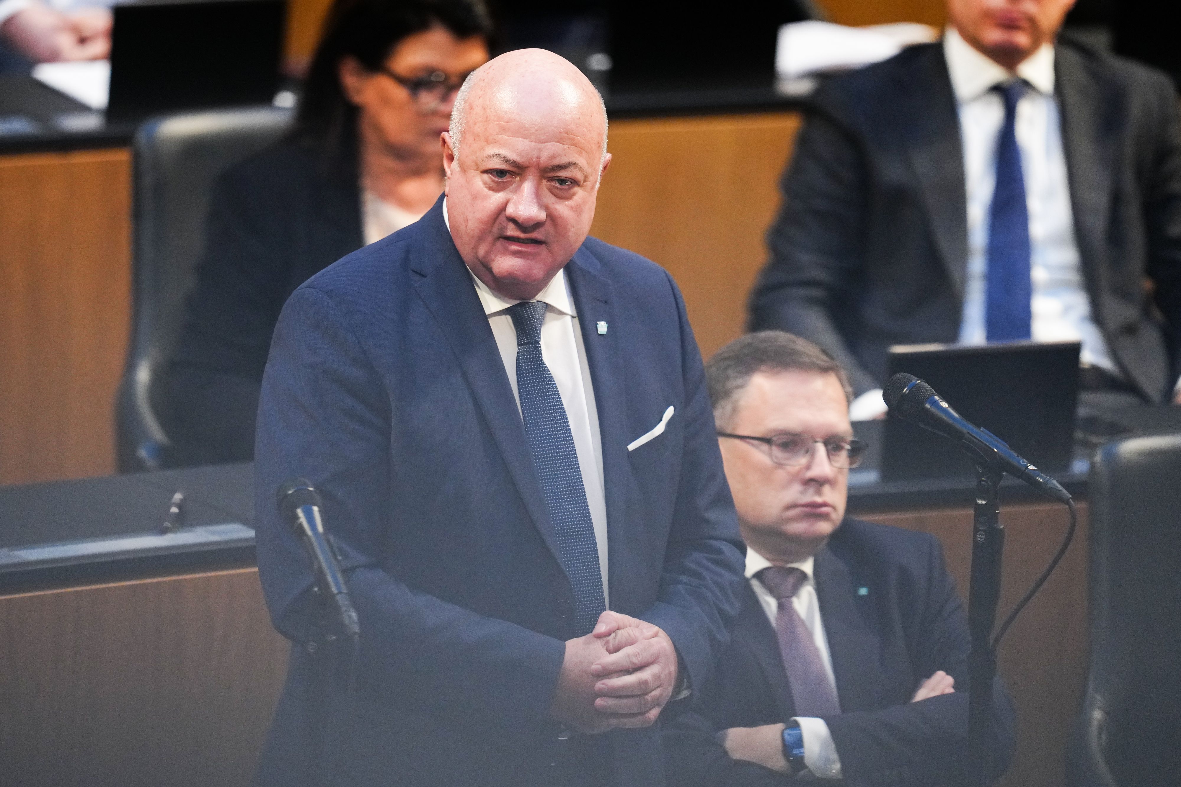 Die ÖVP geriet am 22. November 2023 im Zuge der Tonband-Affäre unter heftigen Beschuss durch die Opposition. Generalsekretär Christian Stocker (im Bild): 