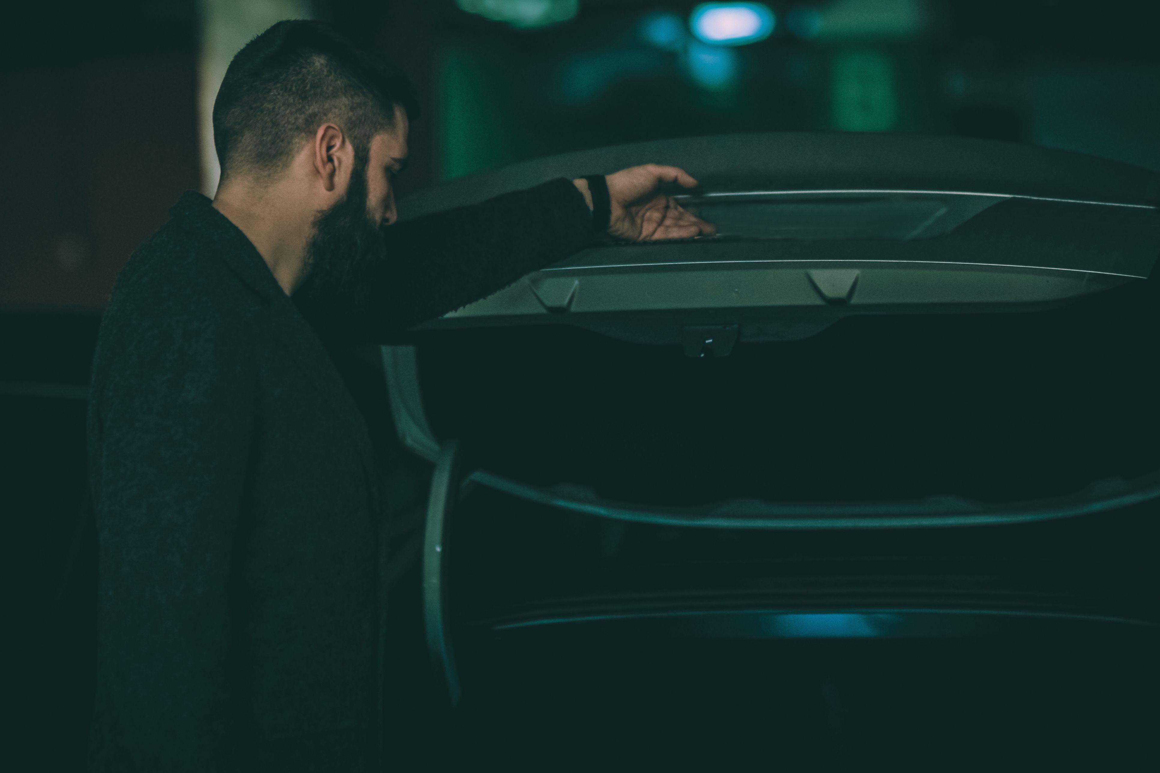 Polizei warnt vor Betrugsmasche: Die vermeintlichen Schnäppchen im Auto sind ihr Geld nicht wert. Symbolbild