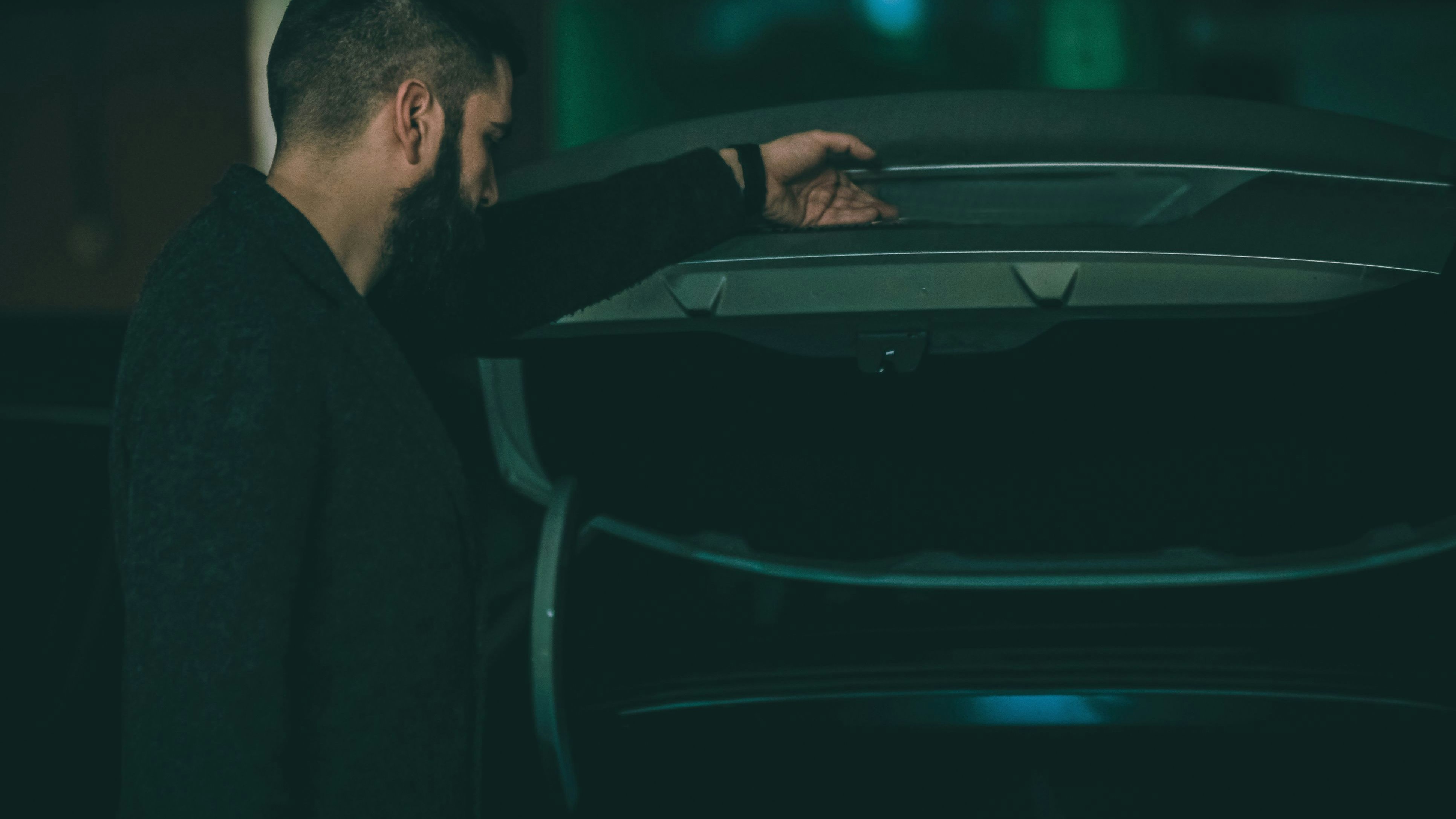 Polizei warnt vor Betrugsmasche: Die vermeintlichen Schnäppchen im Auto sind ihr Geld nicht wert. Symbolbild