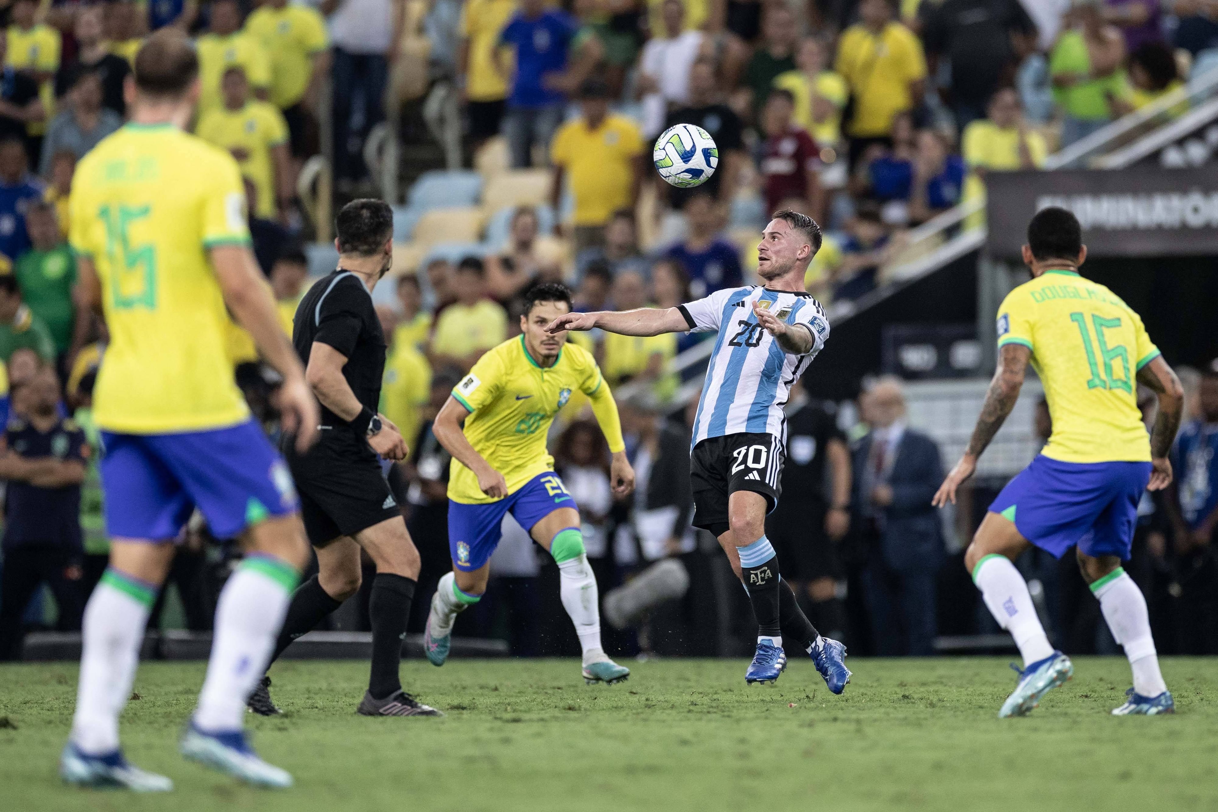 Alexis MacAllister gegen Brasilien