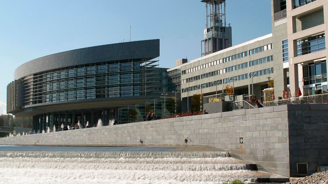 Heute.at - Missbrauchs-Vorwürfe gegen Top-Beamten – Razzia!