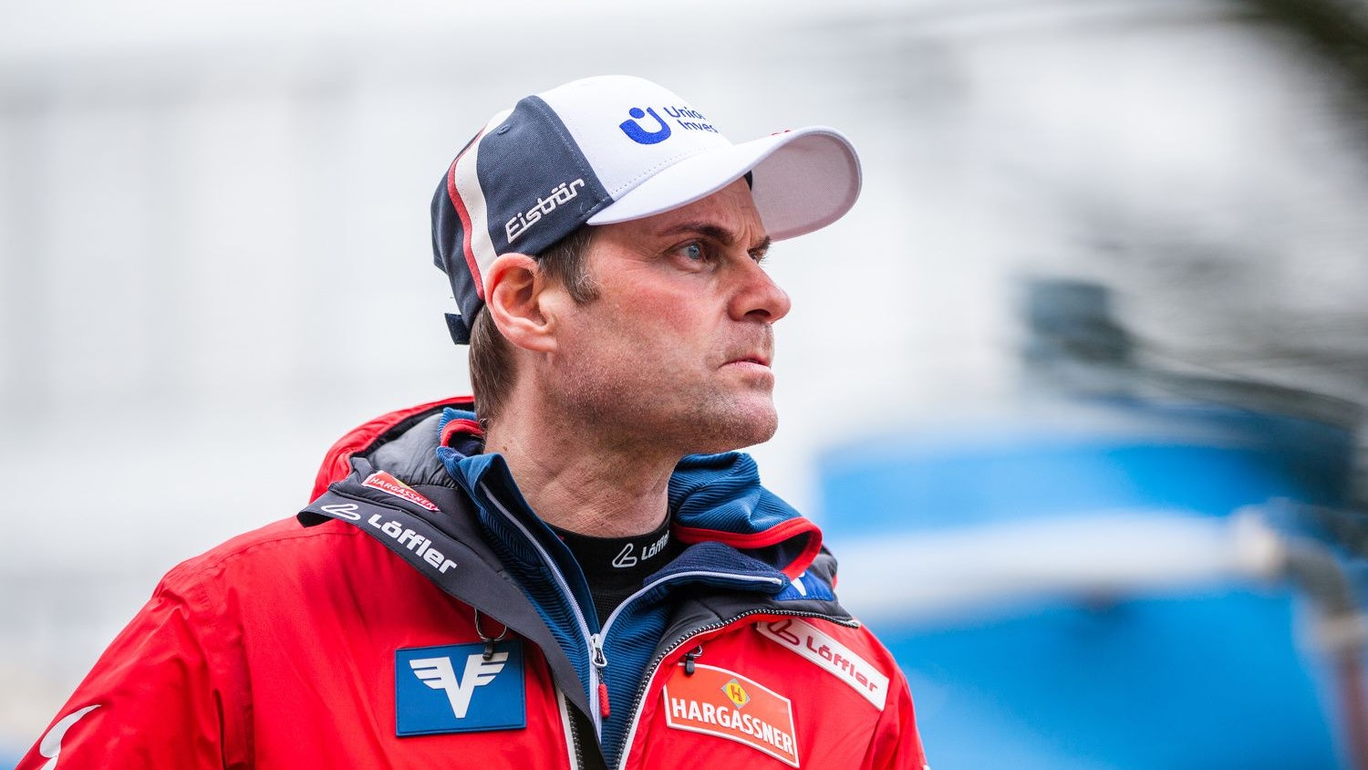 ÖSV-Skisprung-Coach Andreas Widhölzl beklagt den Wegfall eines Skispringers. 