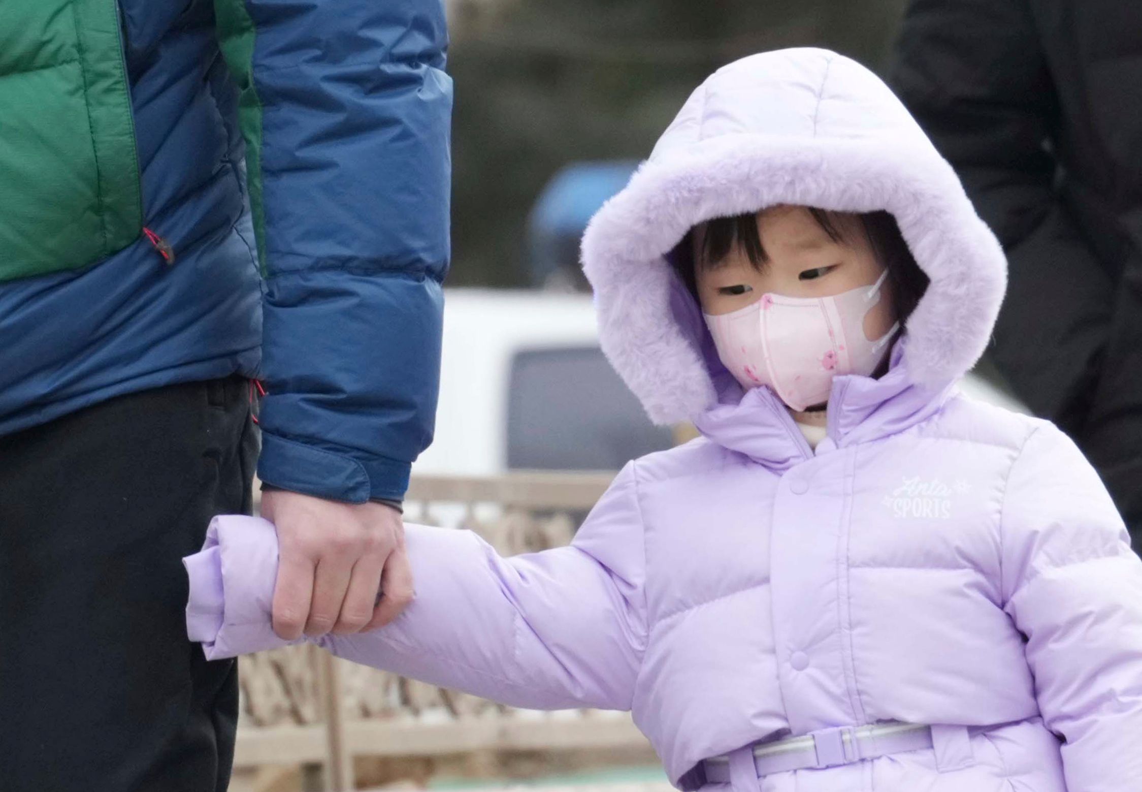 In China gibt es eine Häufung von Lungenentzündungen bei Kindern. (Symbolbild)