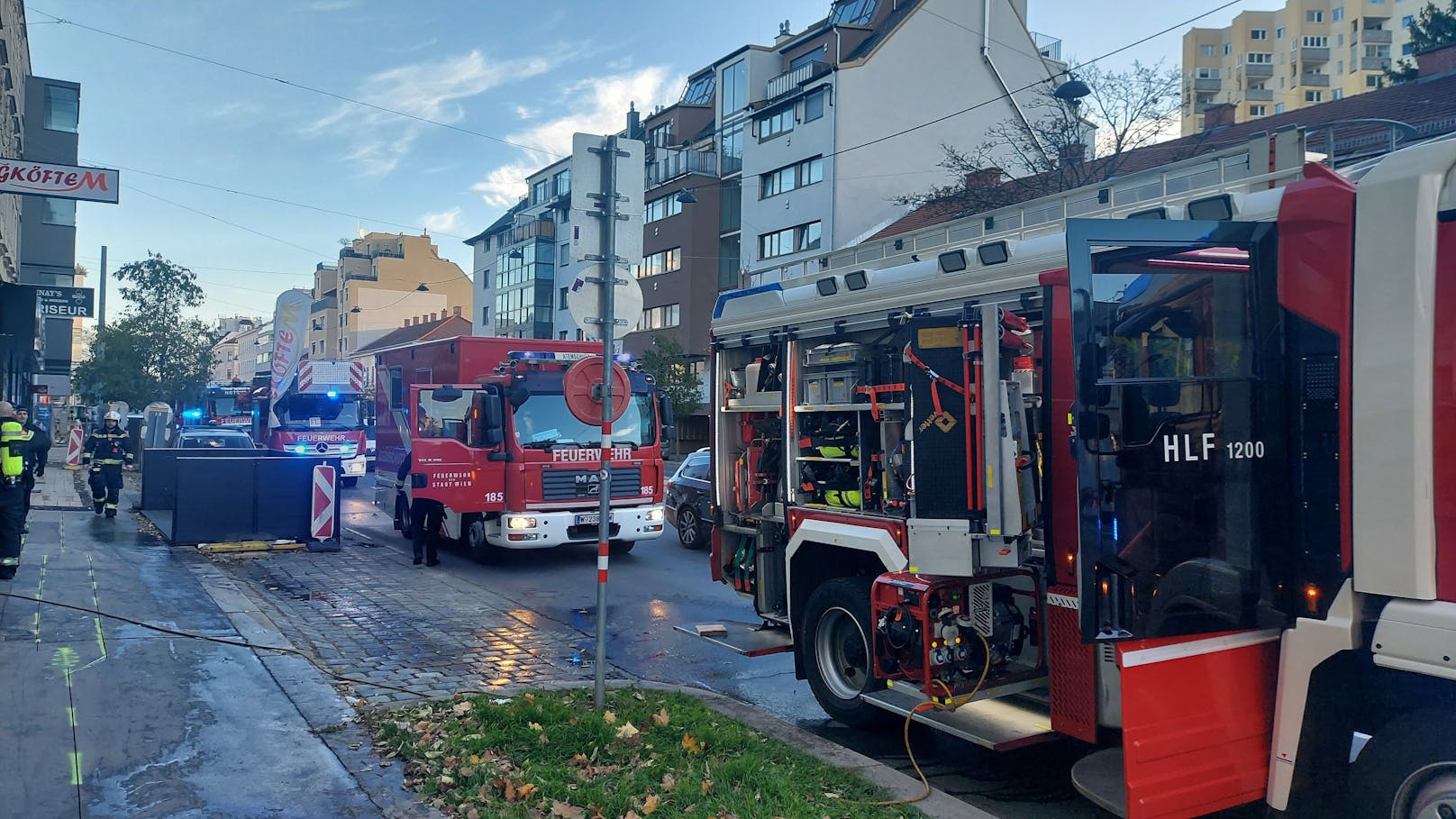 Wiener Party-Keller in Brand – Feuerwehr im Einsatz