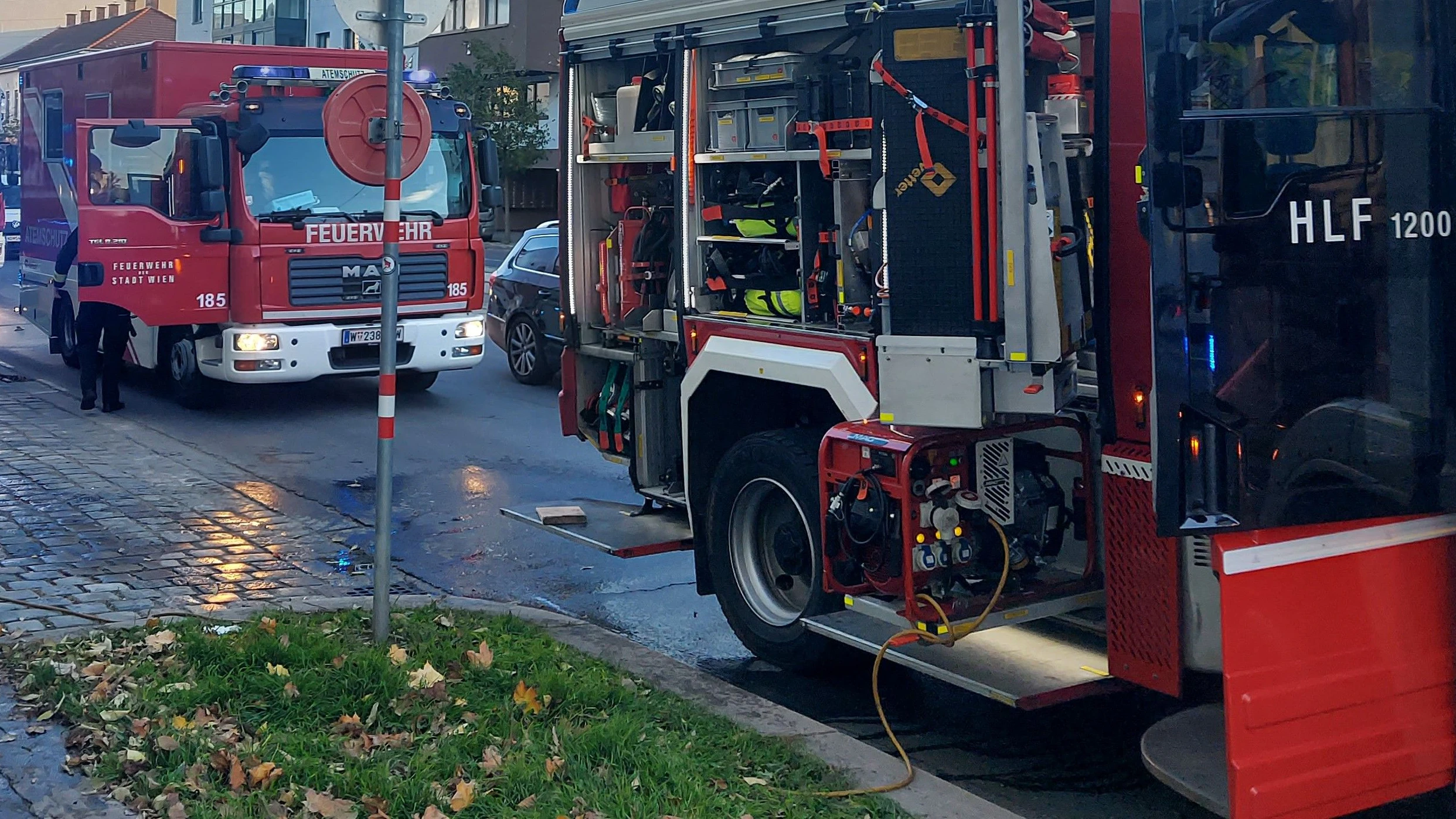 Wiener Party-Keller in Brand – Feuerwehr im Einsatz