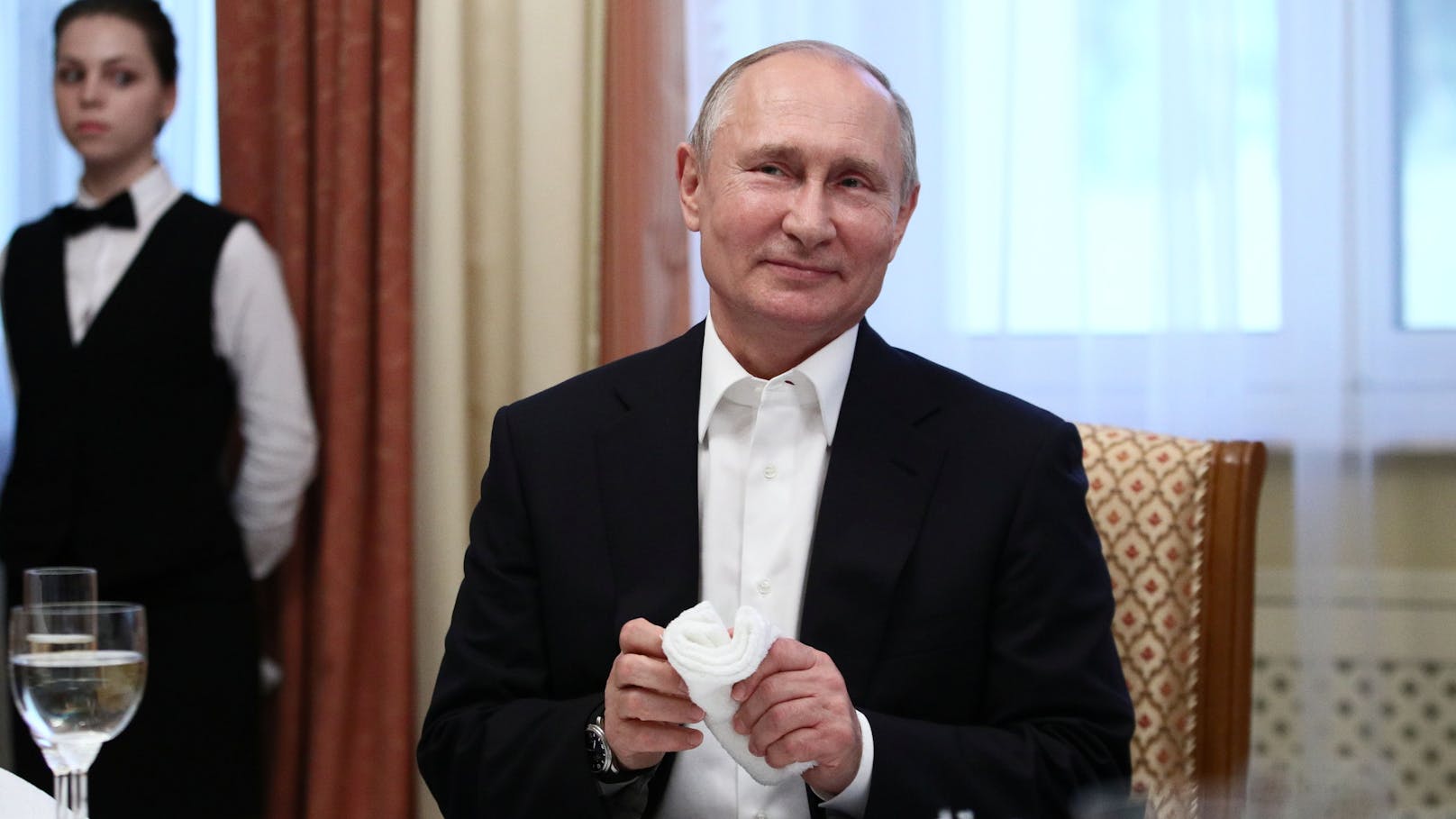 Wladimir Putin begnadigt satanistischen Kannibalen