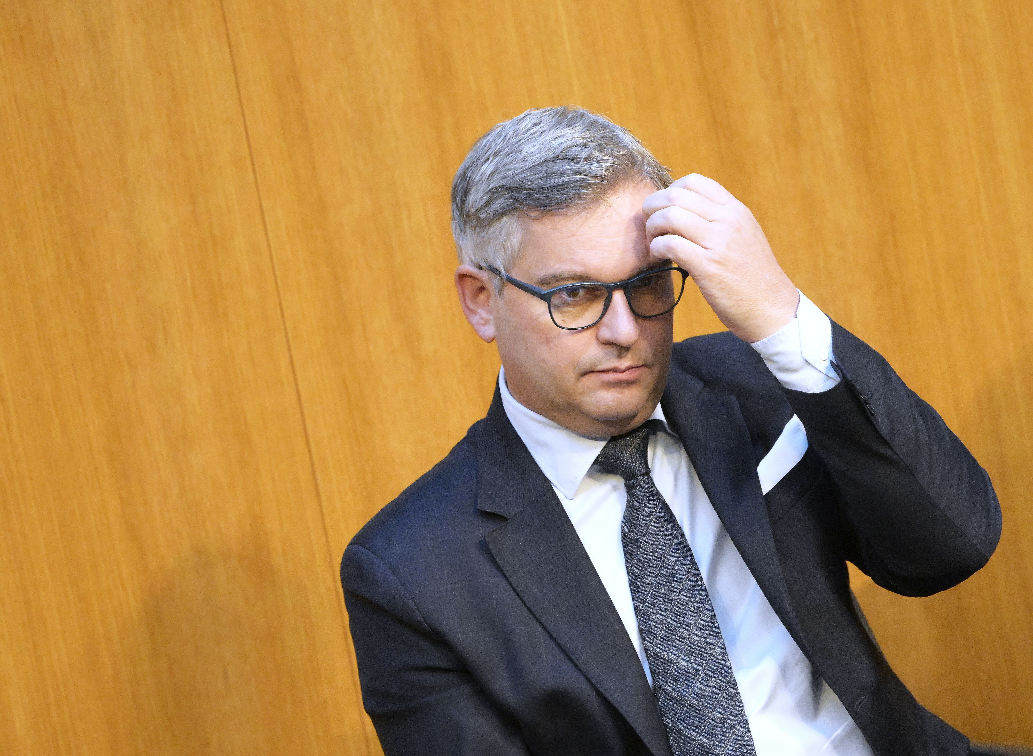 Noch-Finanzminister Magnus Brunner (ÖVP) sieht in Österreich ein Ausgabenproblem.