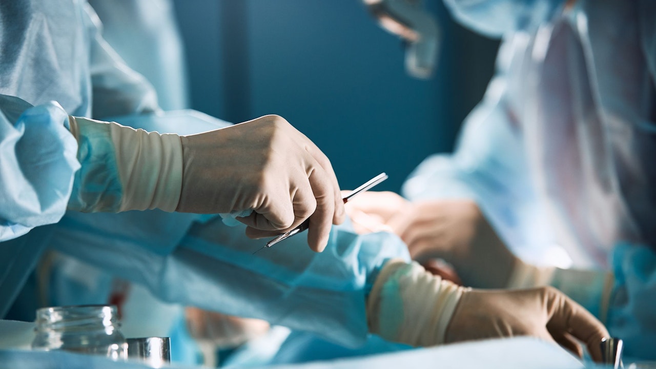 Heute.at - Pensionistin erwacht aus Narkose mit Riesen-Hintern