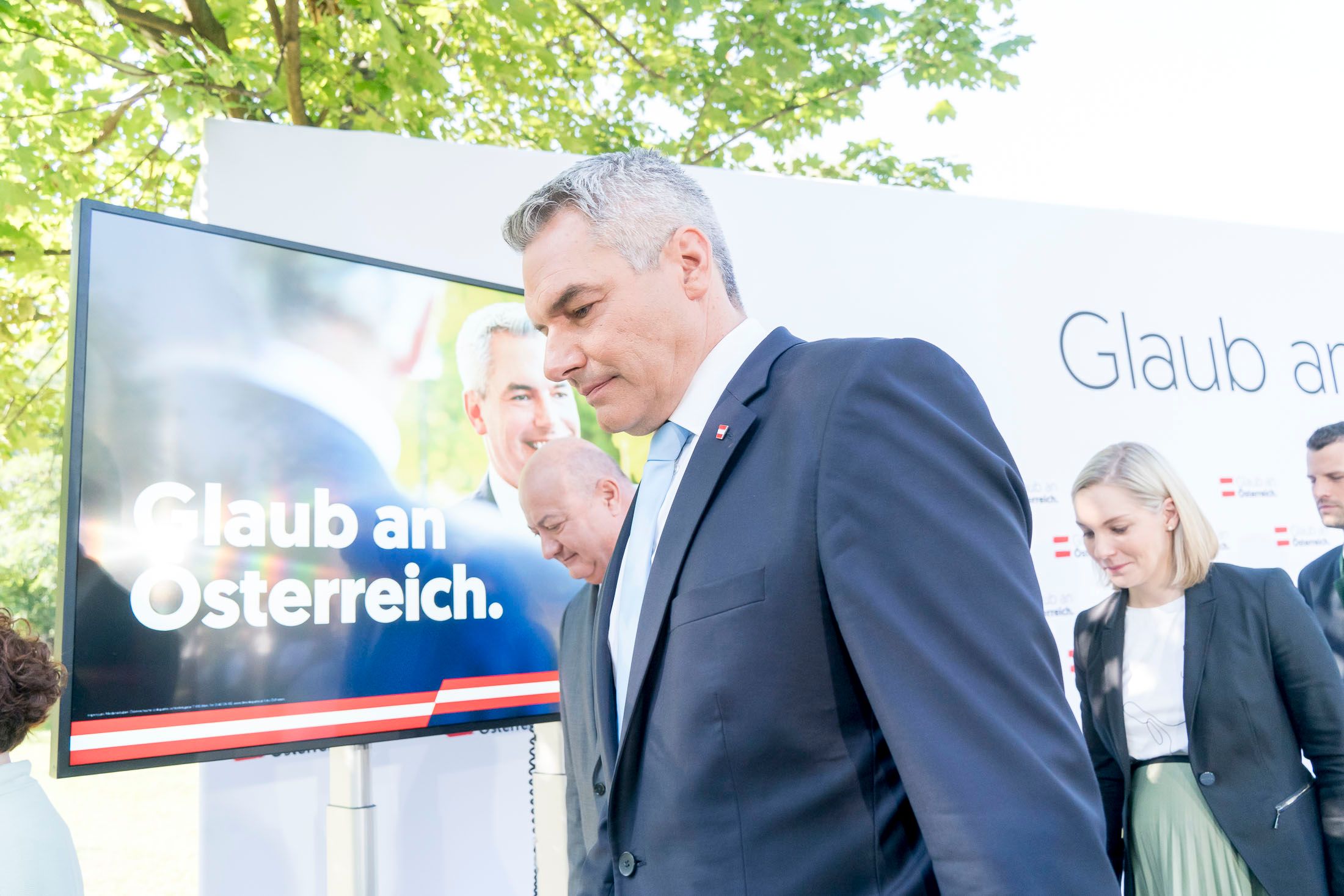 Nehammer glaubt an Österreich, aber Österreich offenbar nicht an ihn.