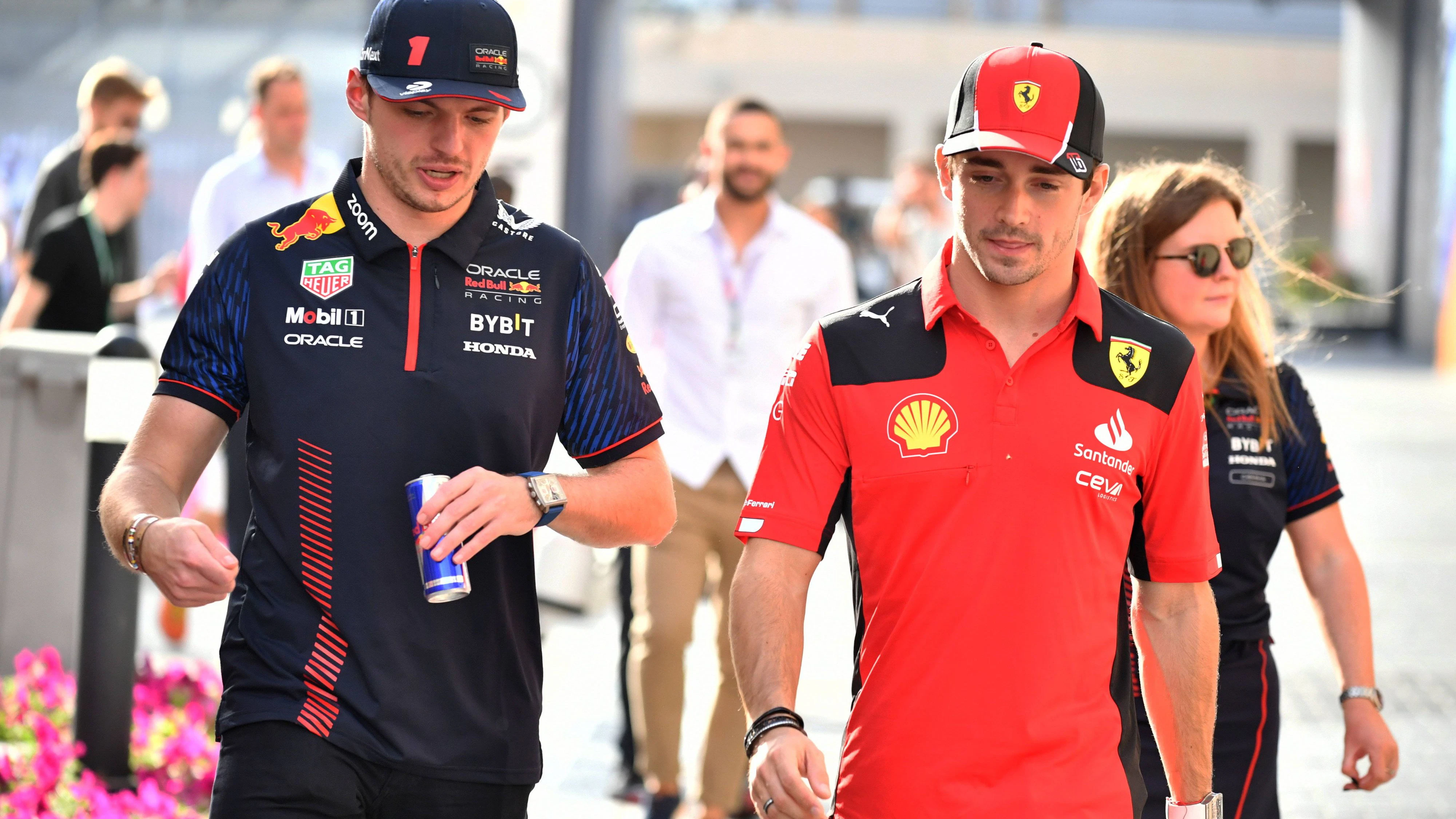 Verstappen und Leclerc haben frei im ersten Training