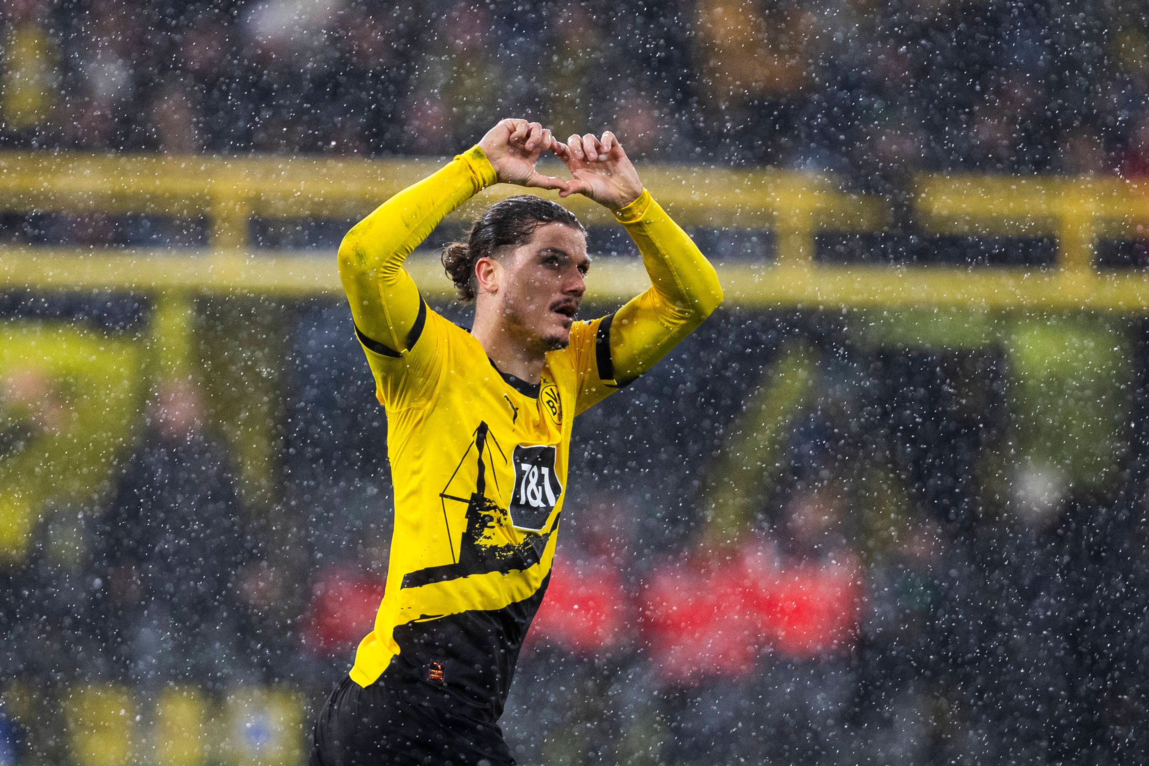 Marcel Sabitzer trifft für Borussia Dortmund. 