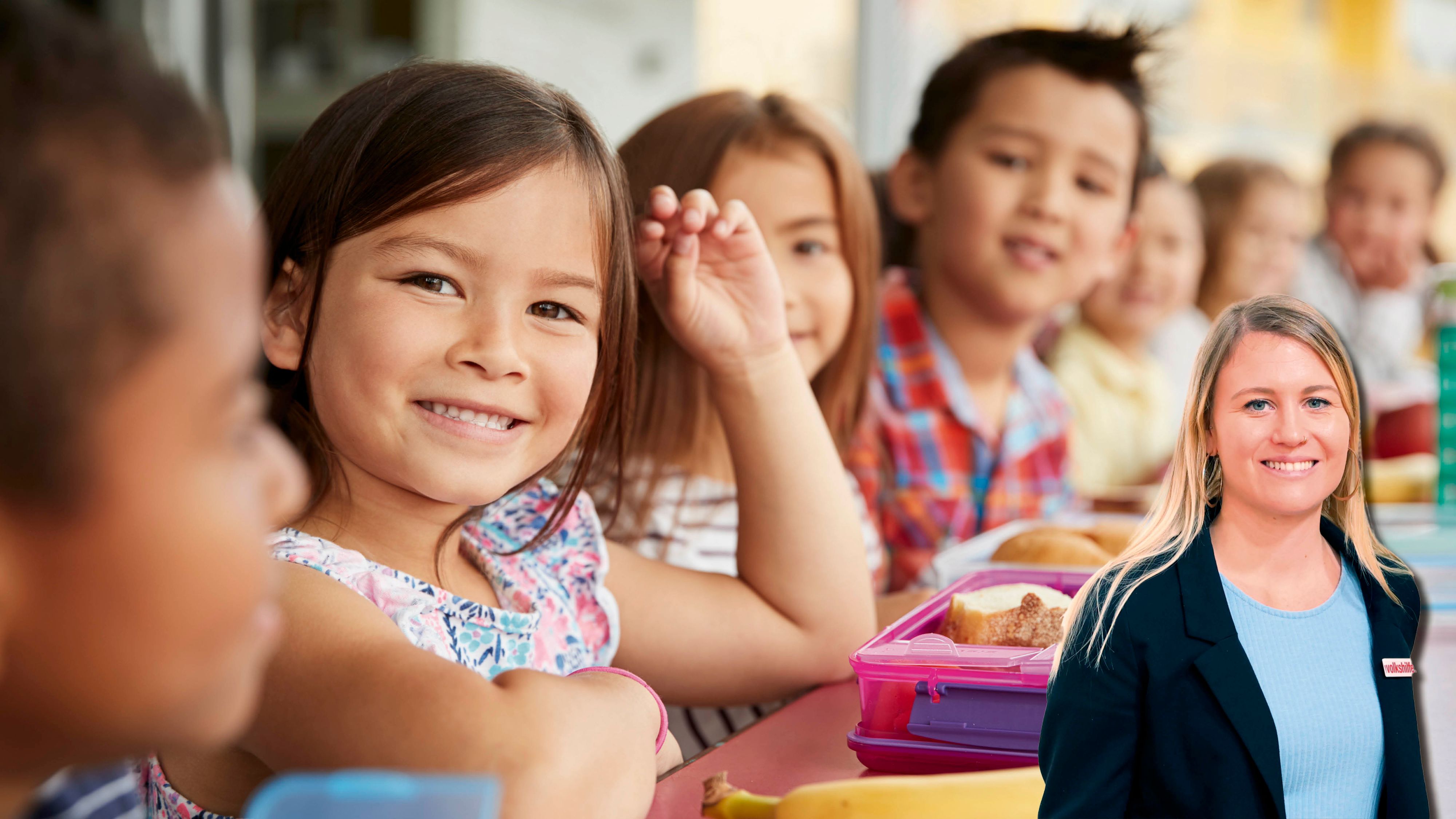 Immer mehr Kinder kommen hungrig zur Schule. Sozialarbeiterin Stephanie Kurath (kl. Foto) sorgt dafür, dass sie ein ausgewogenes Frühstück bekommen.