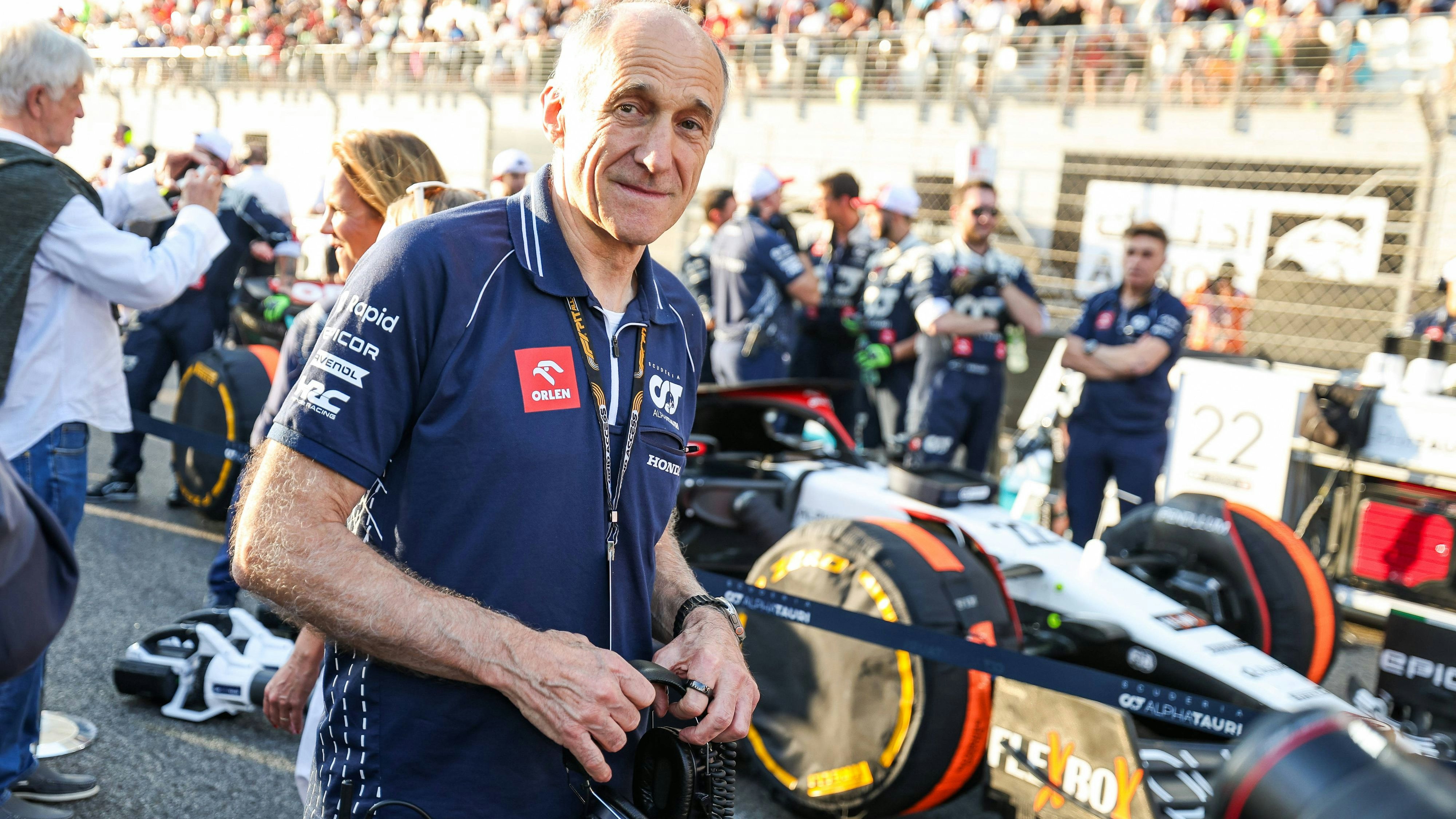 Franz Tost macht seinem Ärger Luft.