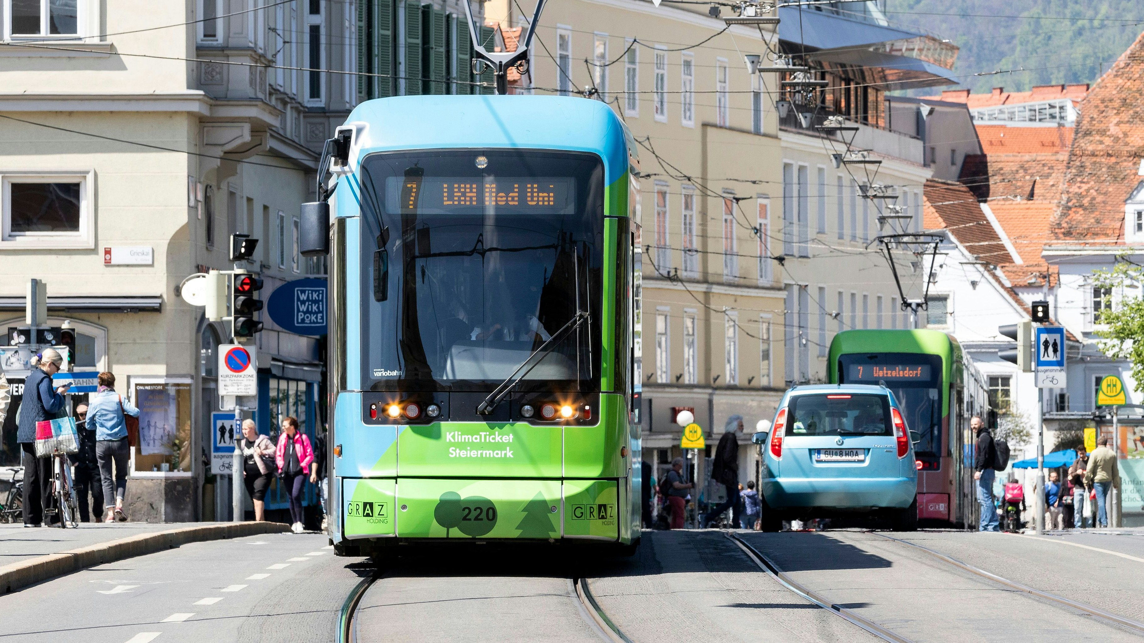 Download von www.picturedesk.com am 27.11.2023 (10:47).  Straßenbahn Linie 7, Graz, Steiermark - 20230504_PD20834 - Rechteinfo: Rights Managed (RM)