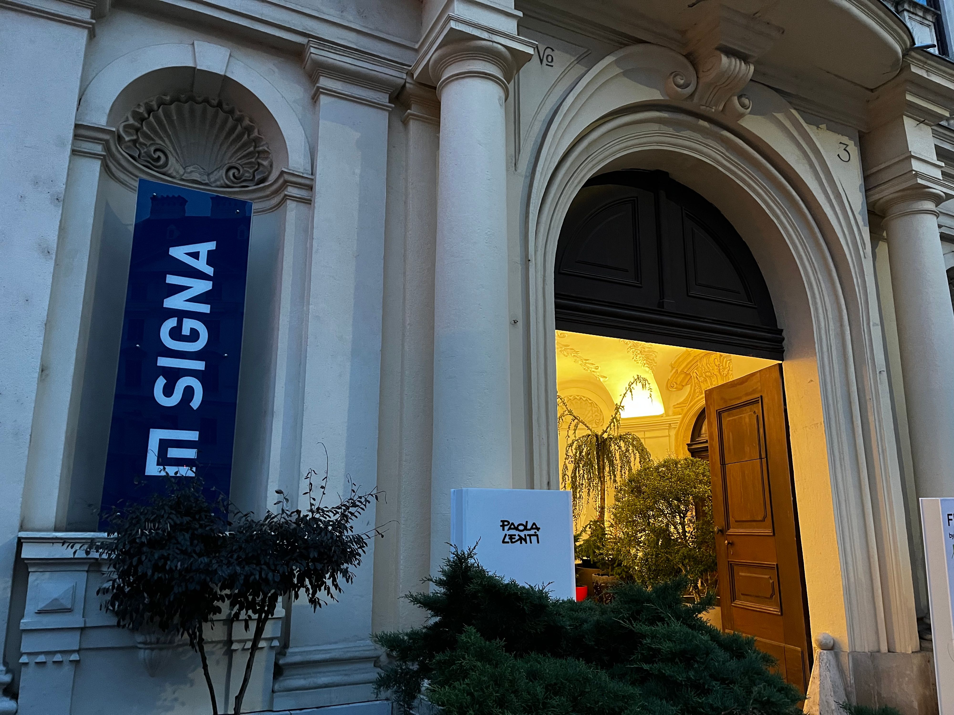 Die Signa-Töchter haben hohe Schulden.