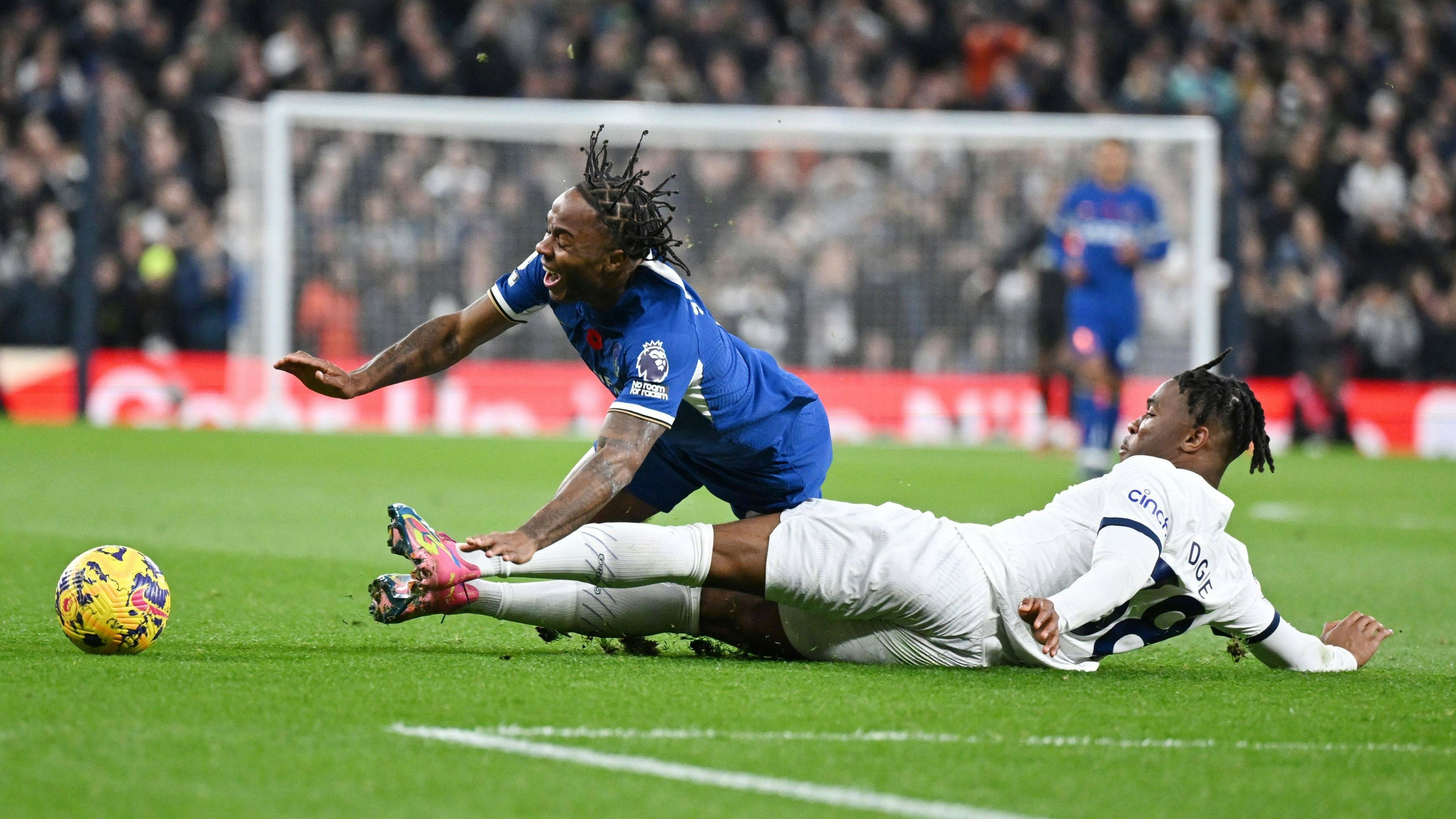 Die Partie Chelsea gegen Tottenham dauerte im November 111 Minuten lang.